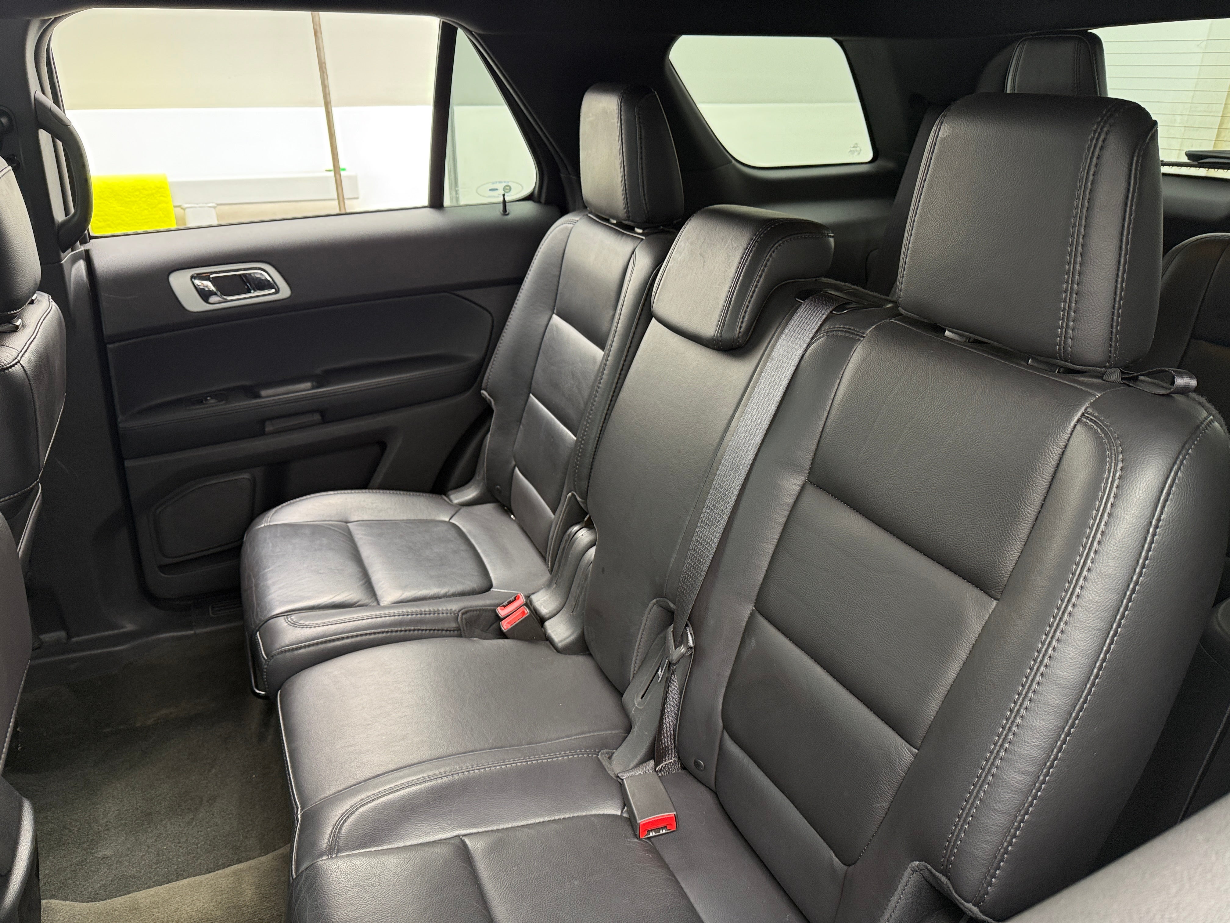 Thumbnail: 2013 Ford Explorer - 6