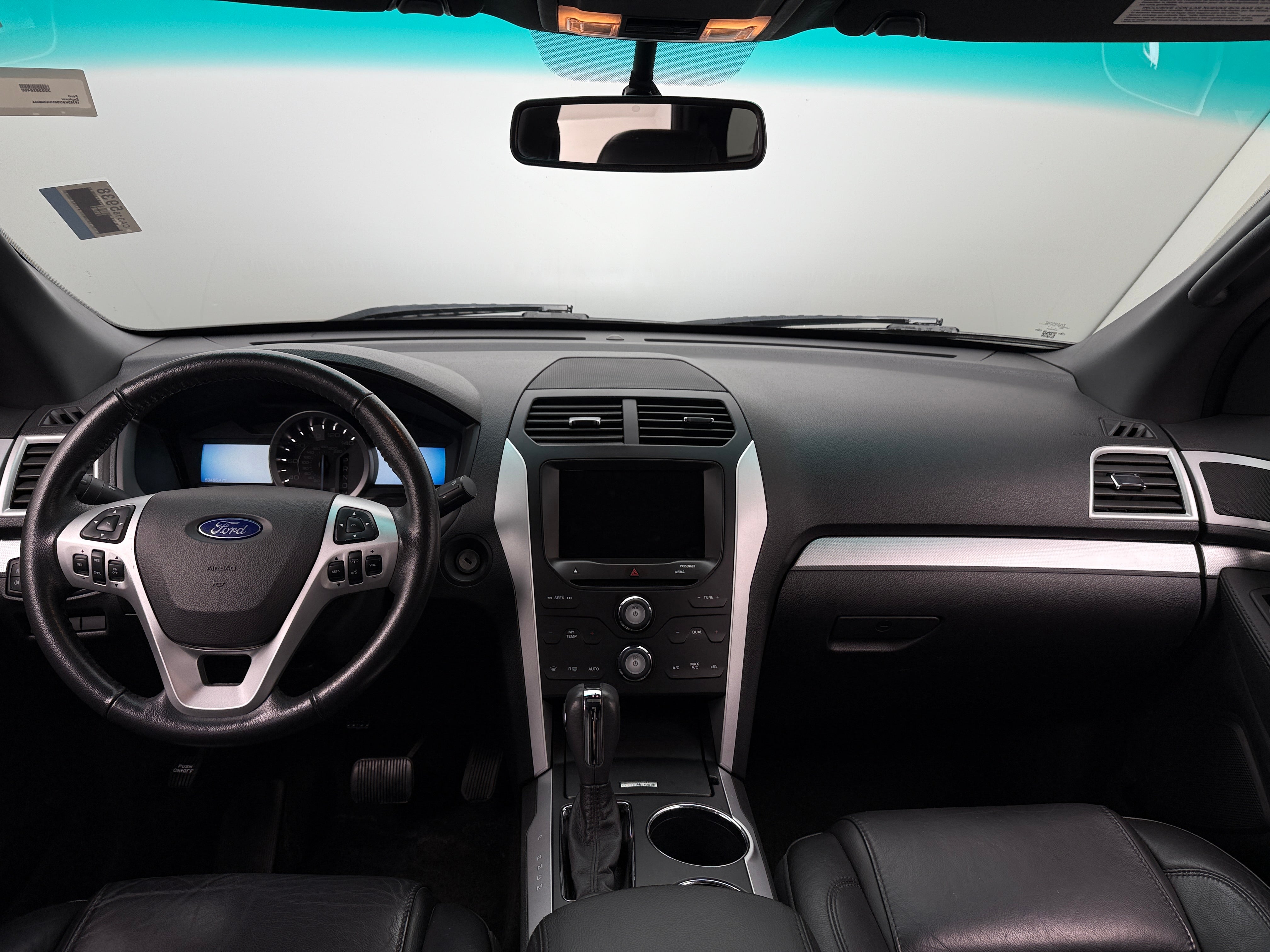 Thumbnail: 2013 Ford Explorer - 3