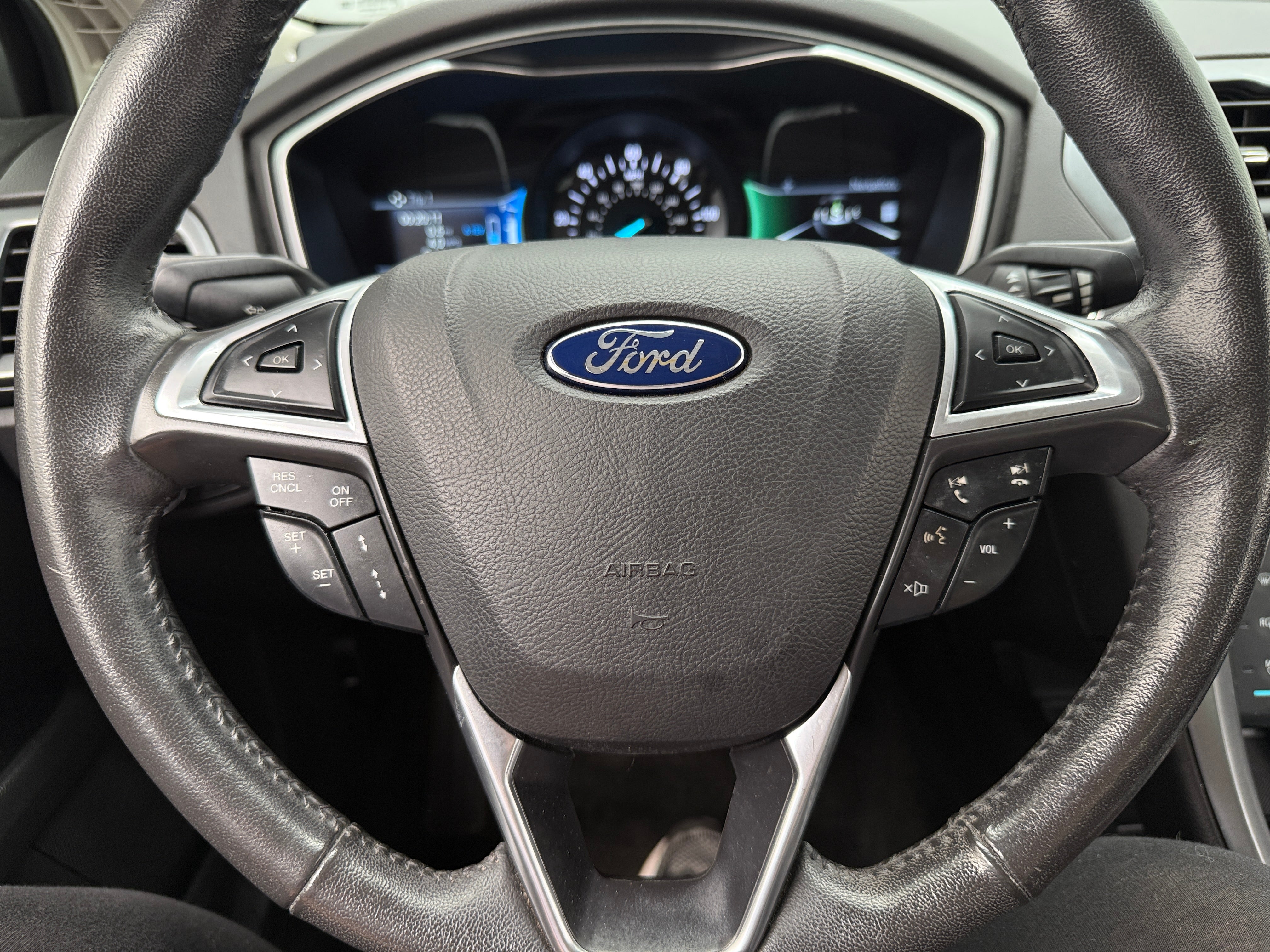 Thumbnail: 2014 Ford Fusion - 4