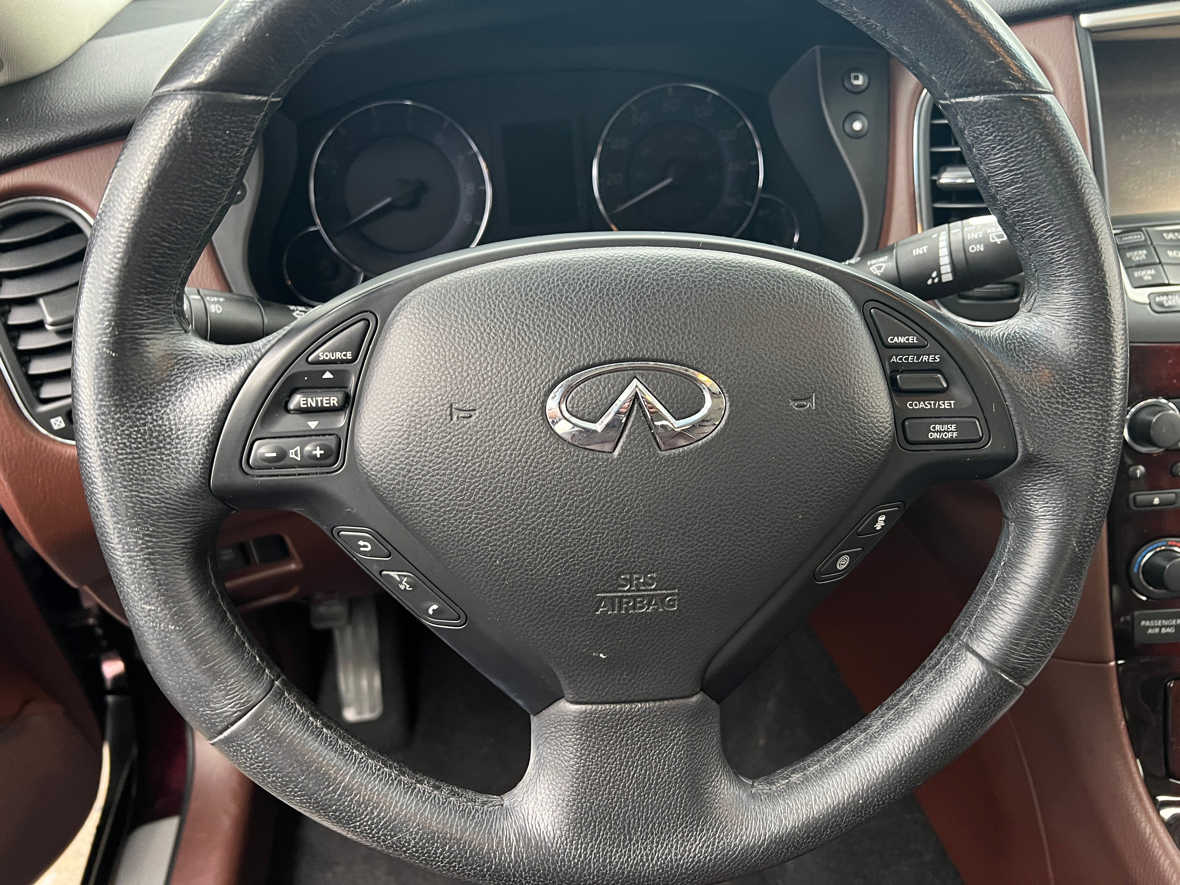 Thumbnail: 2015 INFINITI QX50 - 4