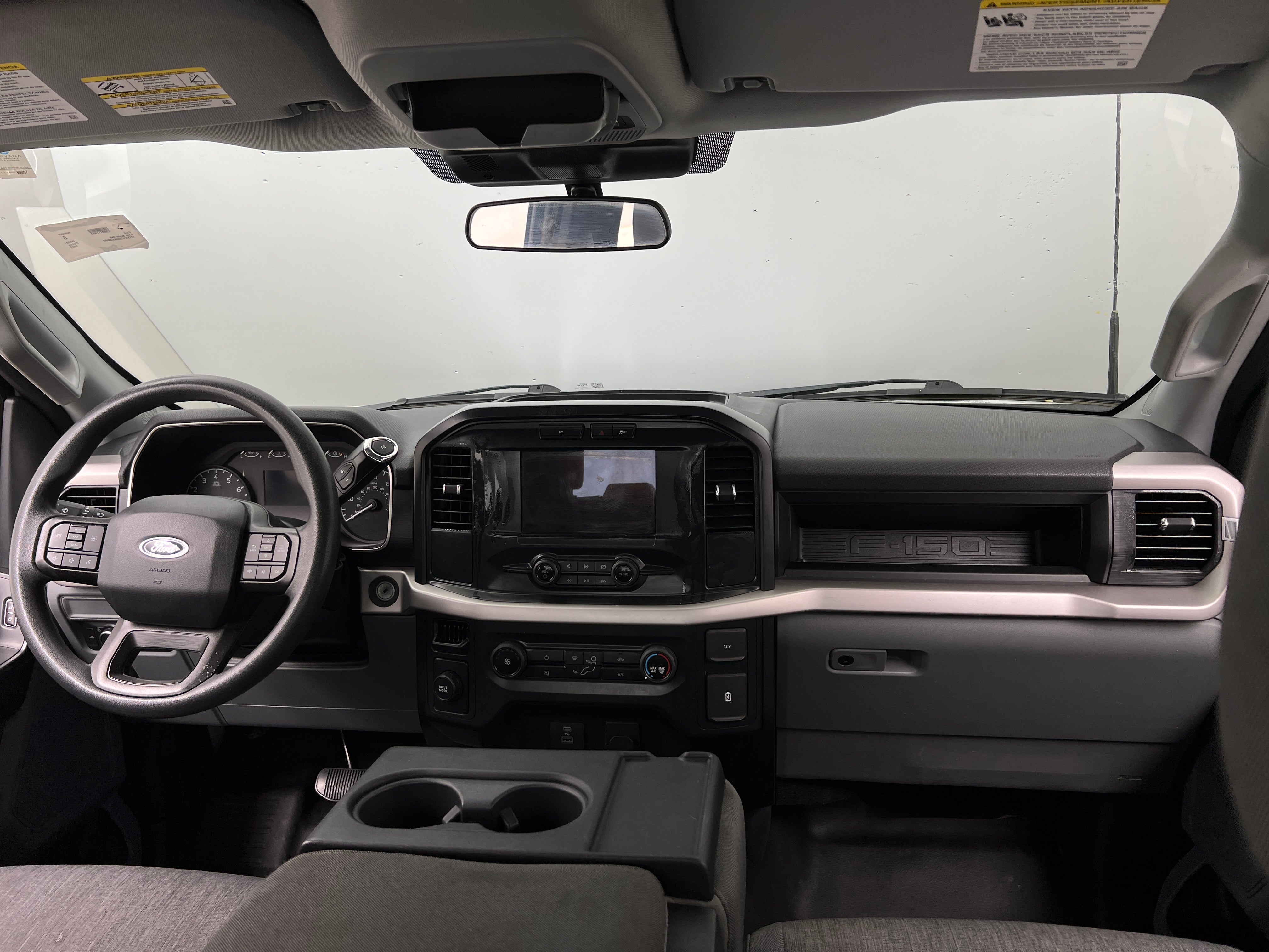 Thumbnail: 2022 Ford Econoline - 3