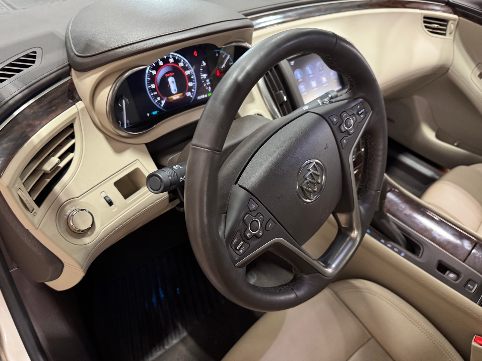 Thumbnail: 2014 Buick LaCrosse - 2