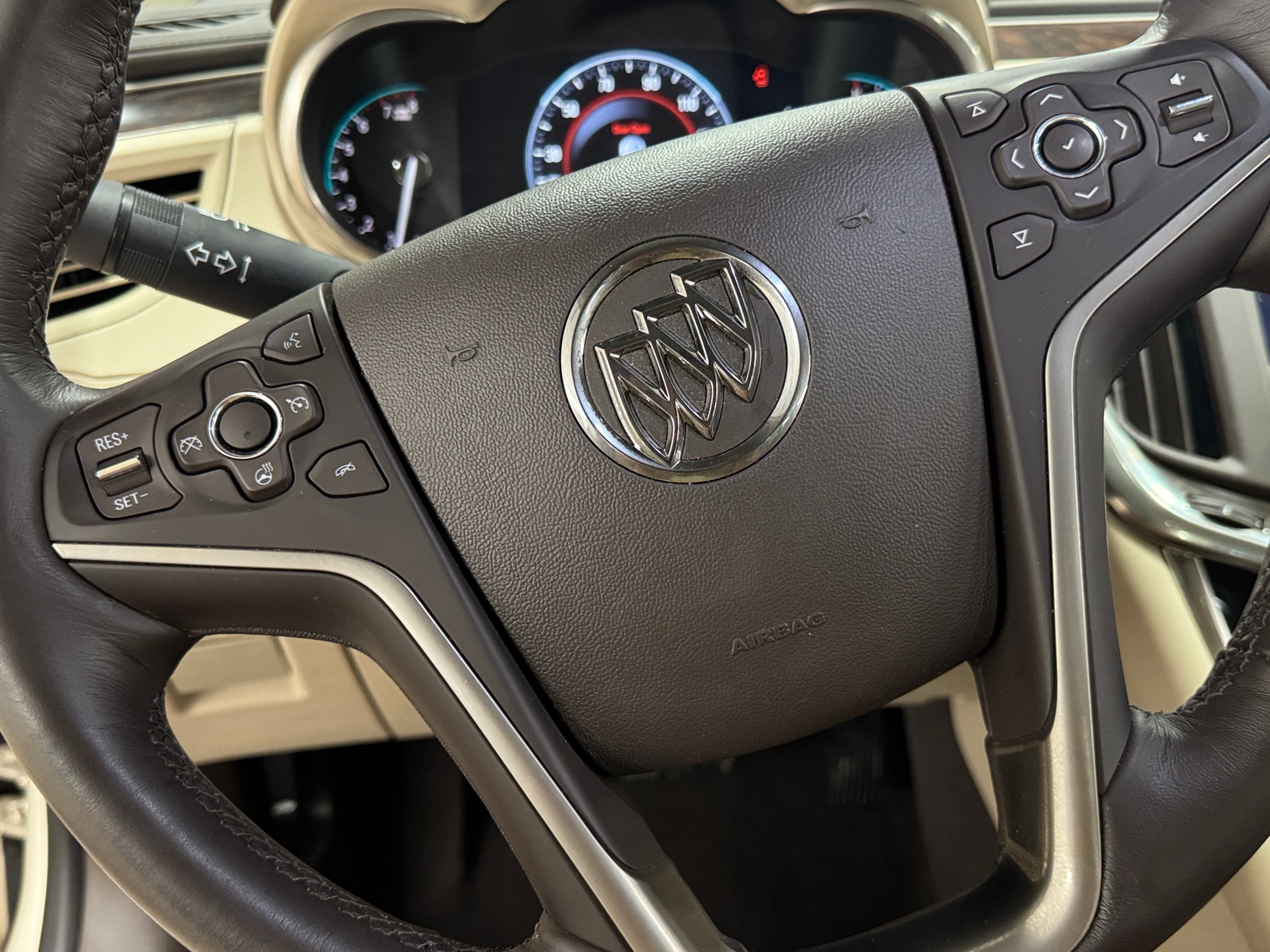 Thumbnail: 2014 Buick LaCrosse - 4