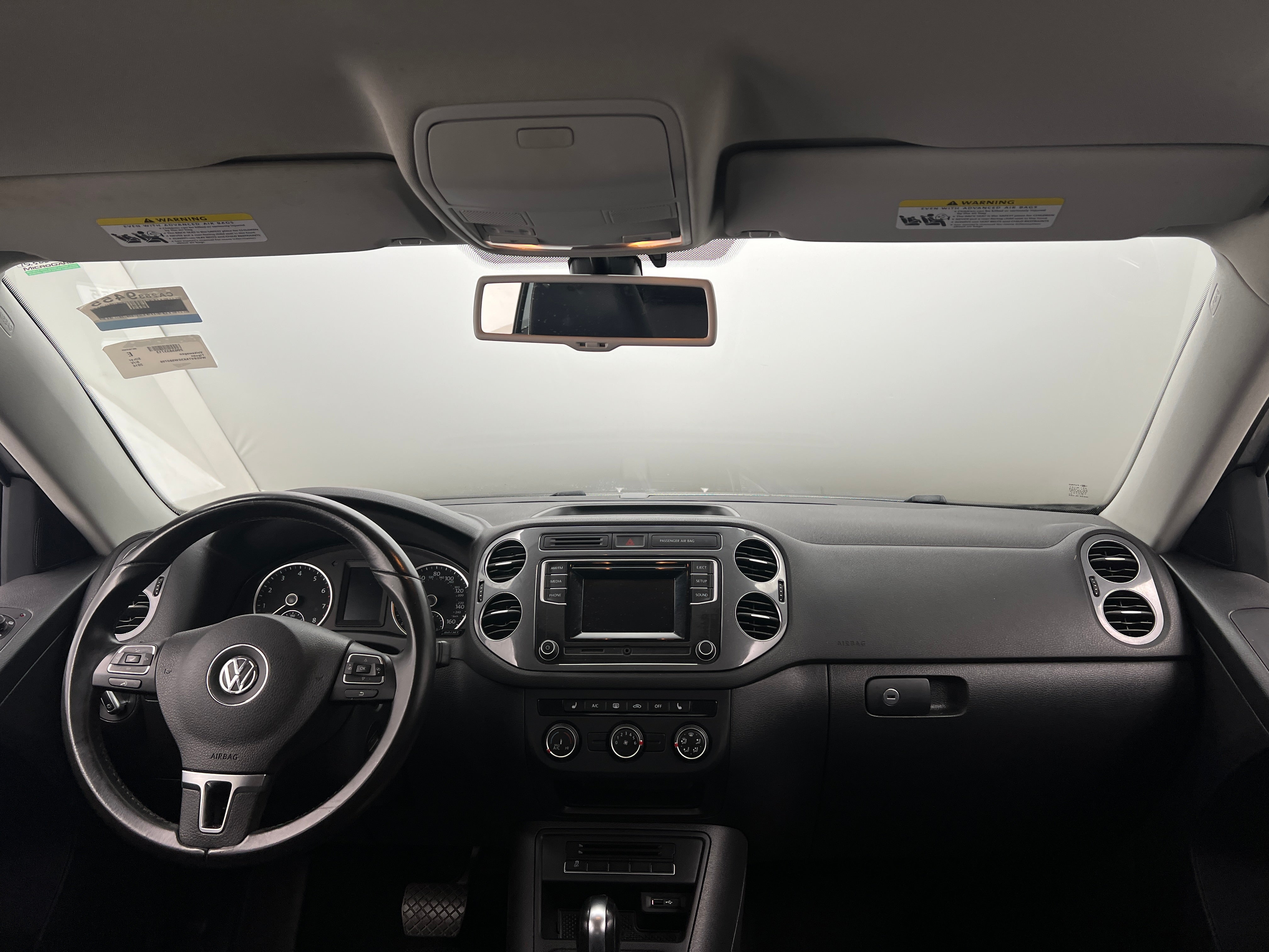 Thumbnail: 2016 Volkswagen Tiguan - 2