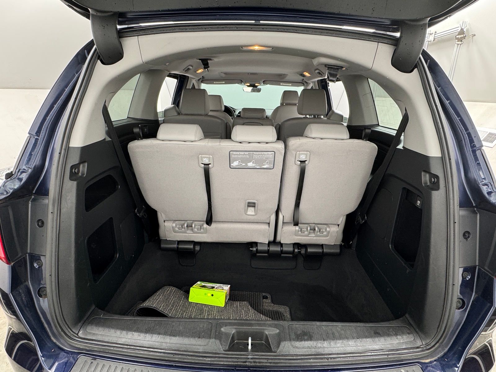 Thumbnail: 2023 Honda Odyssey - 6