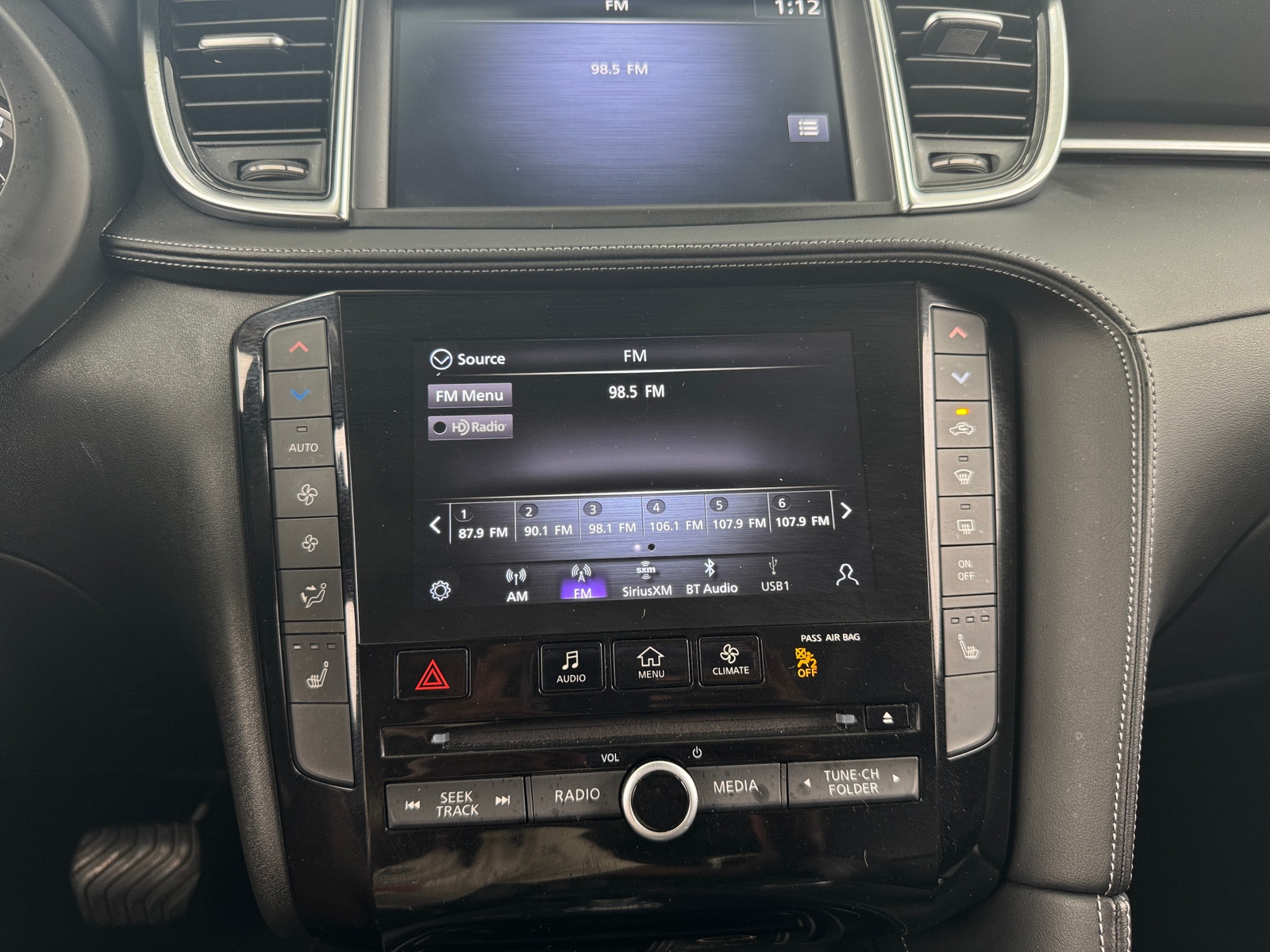 Thumbnail: 2022 INFINITI QX50 - 3