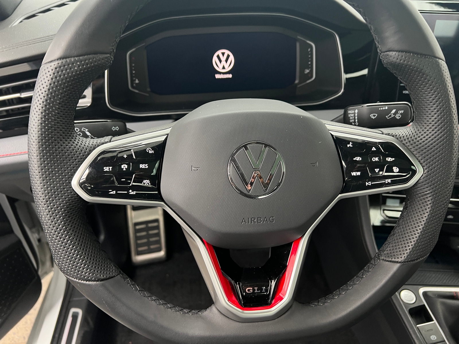 Thumbnail: 2025 Volkswagen Jetta - 4
