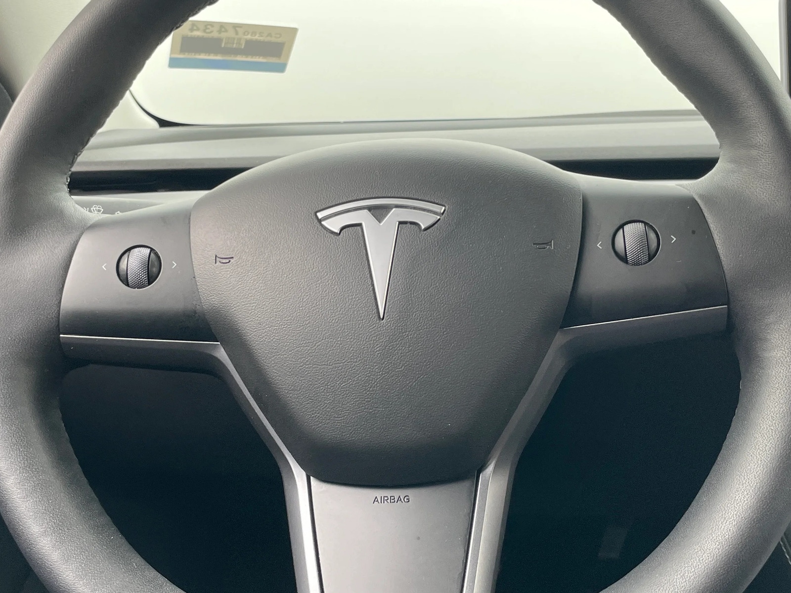 Thumbnail: 2022 Tesla Model 3 - 2