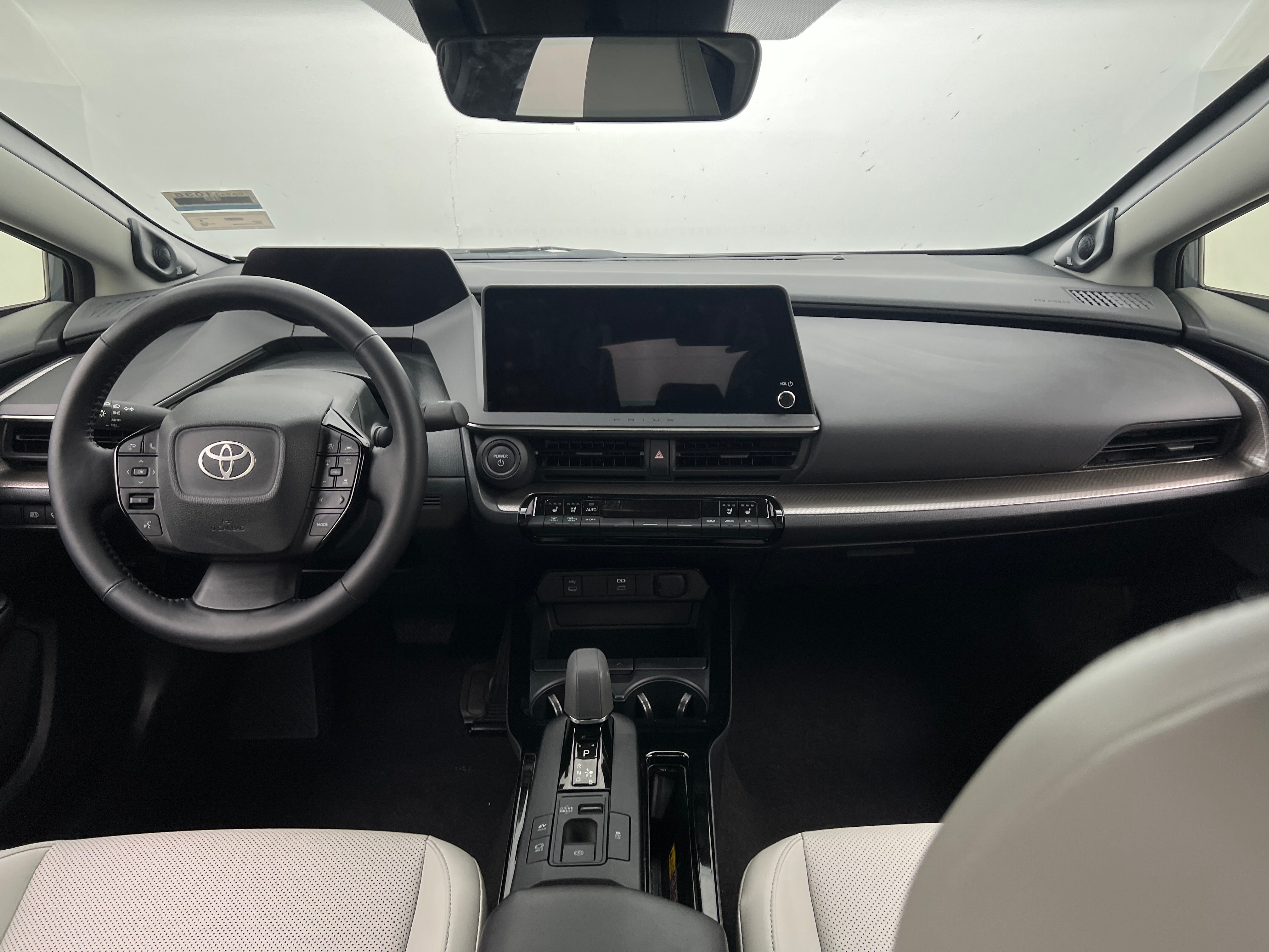 Thumbnail: 2024 Toyota Prius - 3