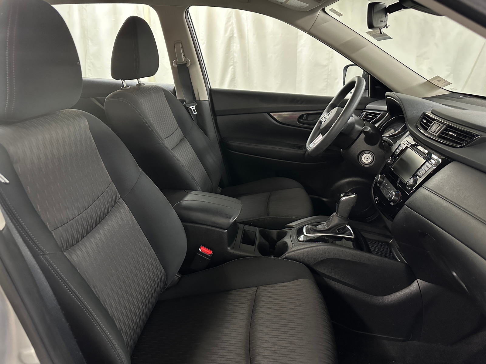 Thumbnail: 2020 Nissan Rogue - 2