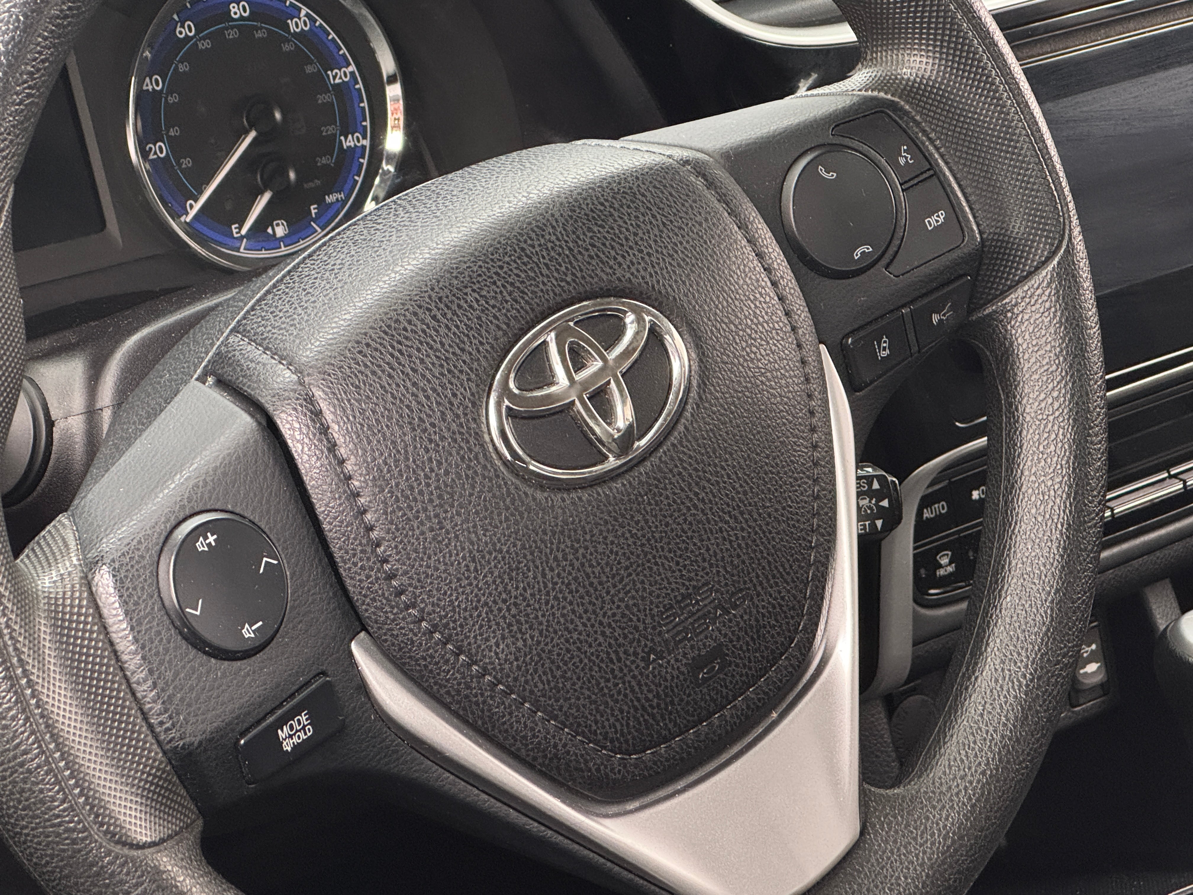 Thumbnail: 2017 Toyota Corolla - 5