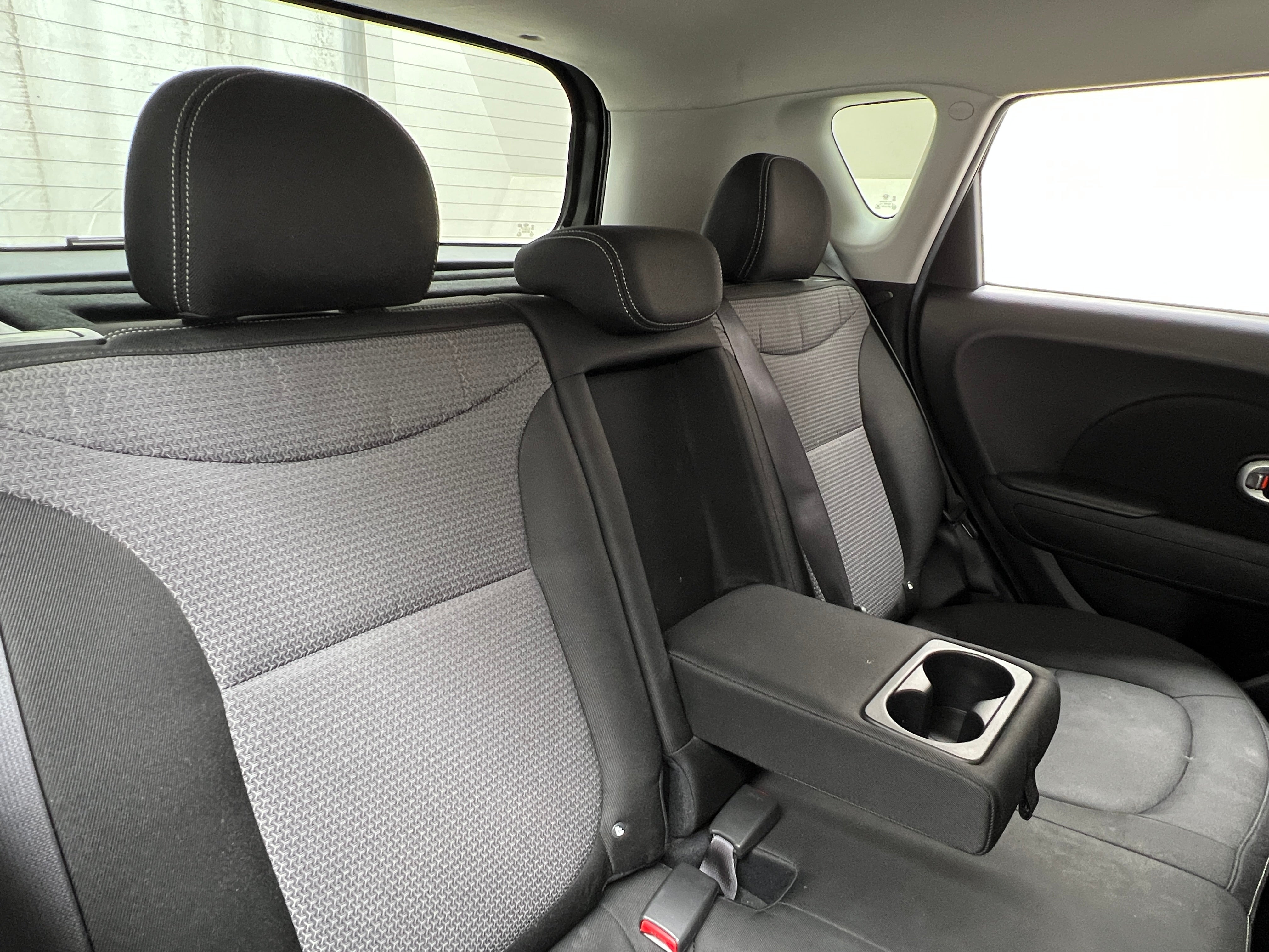 Thumbnail: 2017 Kia Soul - 6