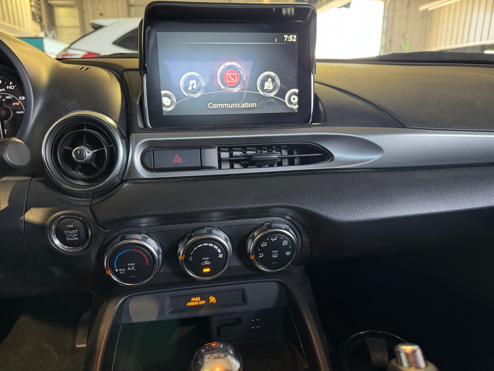 Thumbnail: 2019 Fiat 124 Spider - 3