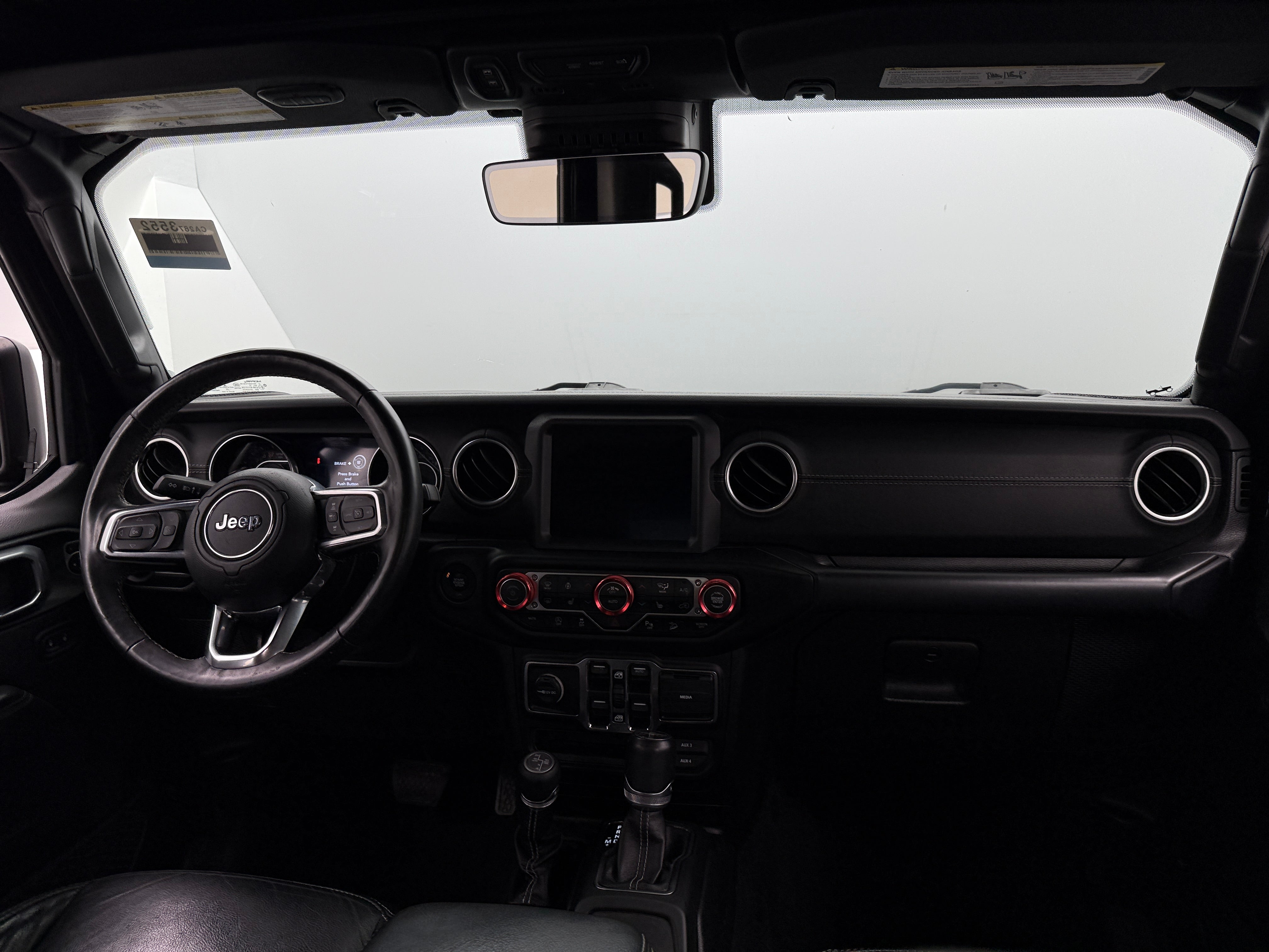 Thumbnail: 2019 Jeep Wrangler - 3