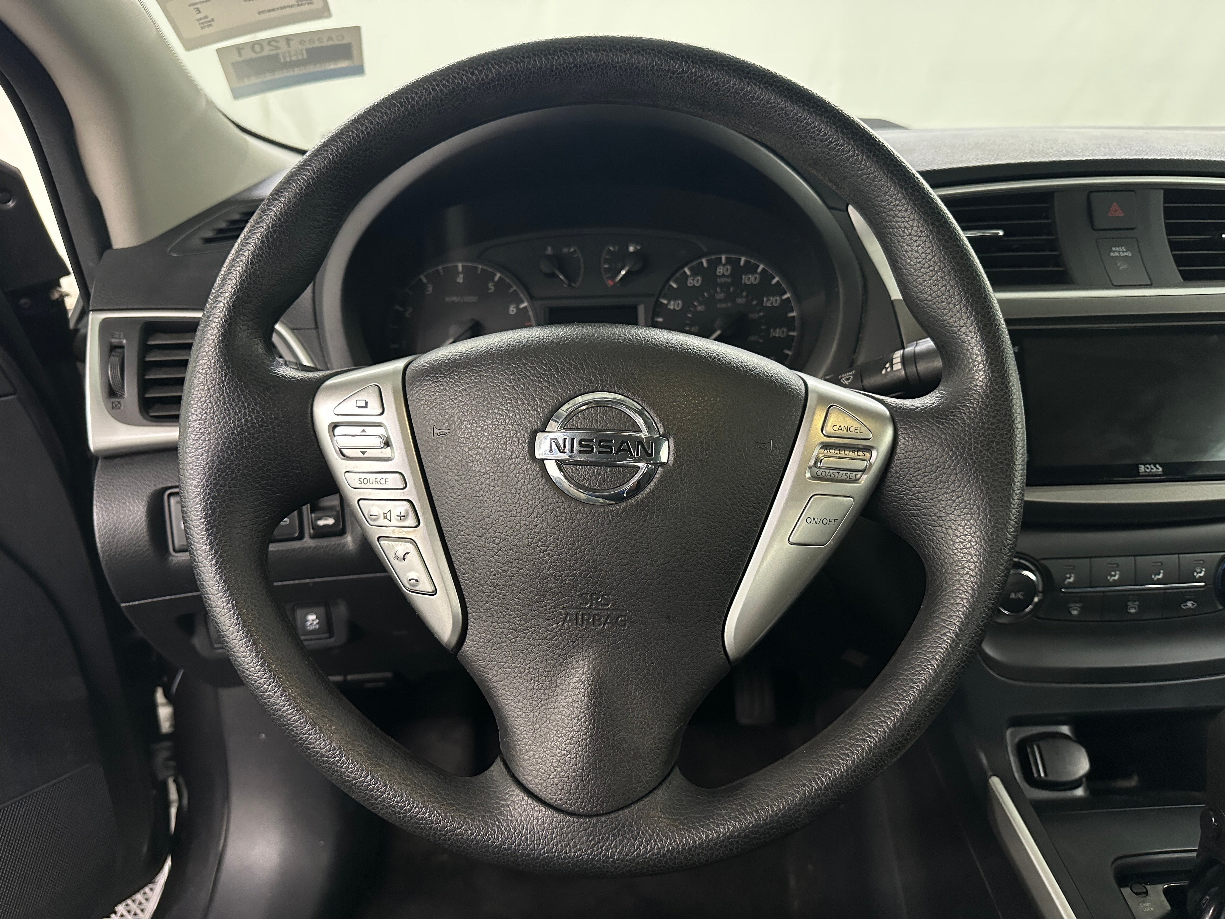 Thumbnail: 2016 Nissan Sentra - 5