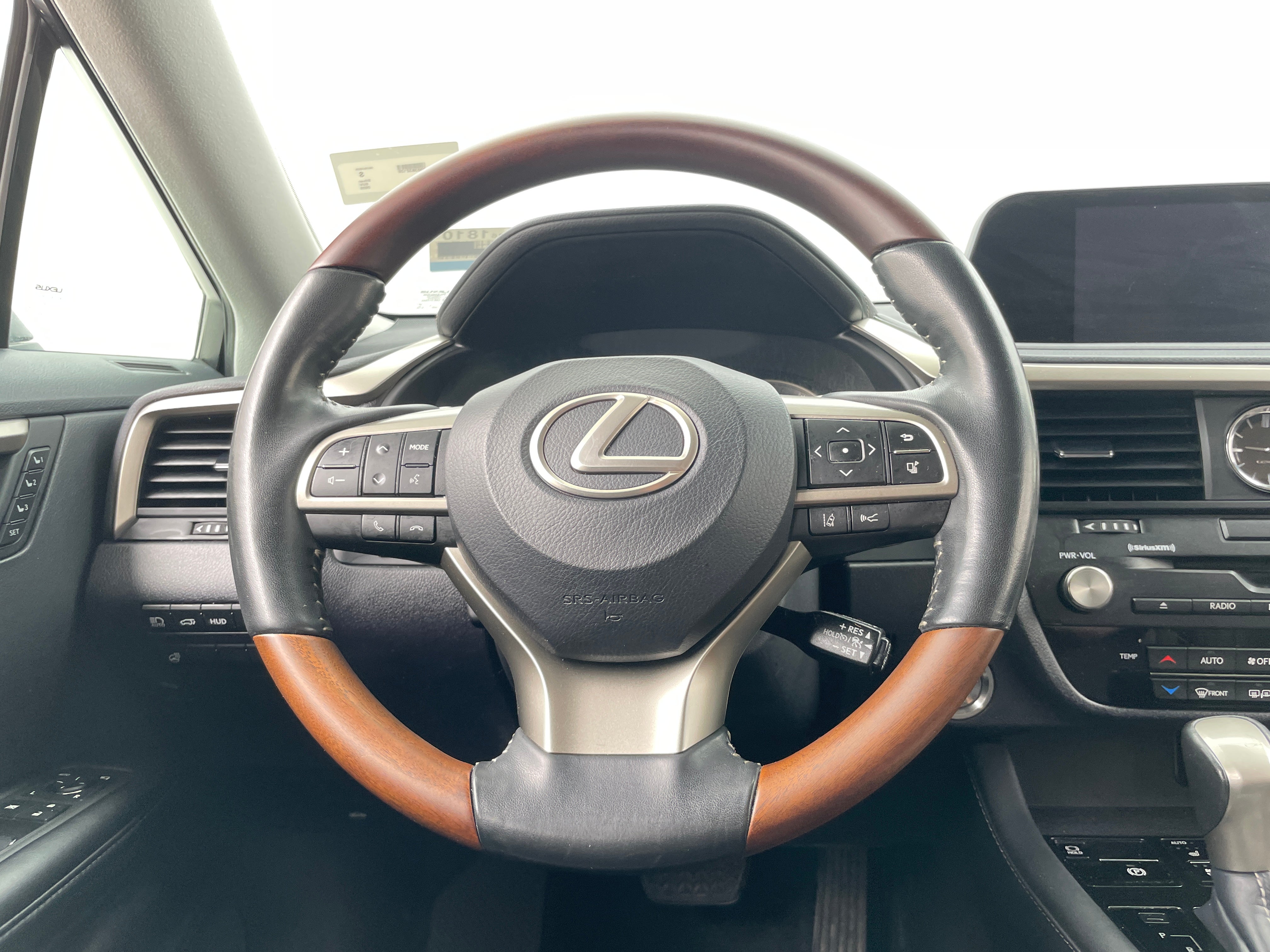Thumbnail: 2020 Lexus RX - 4