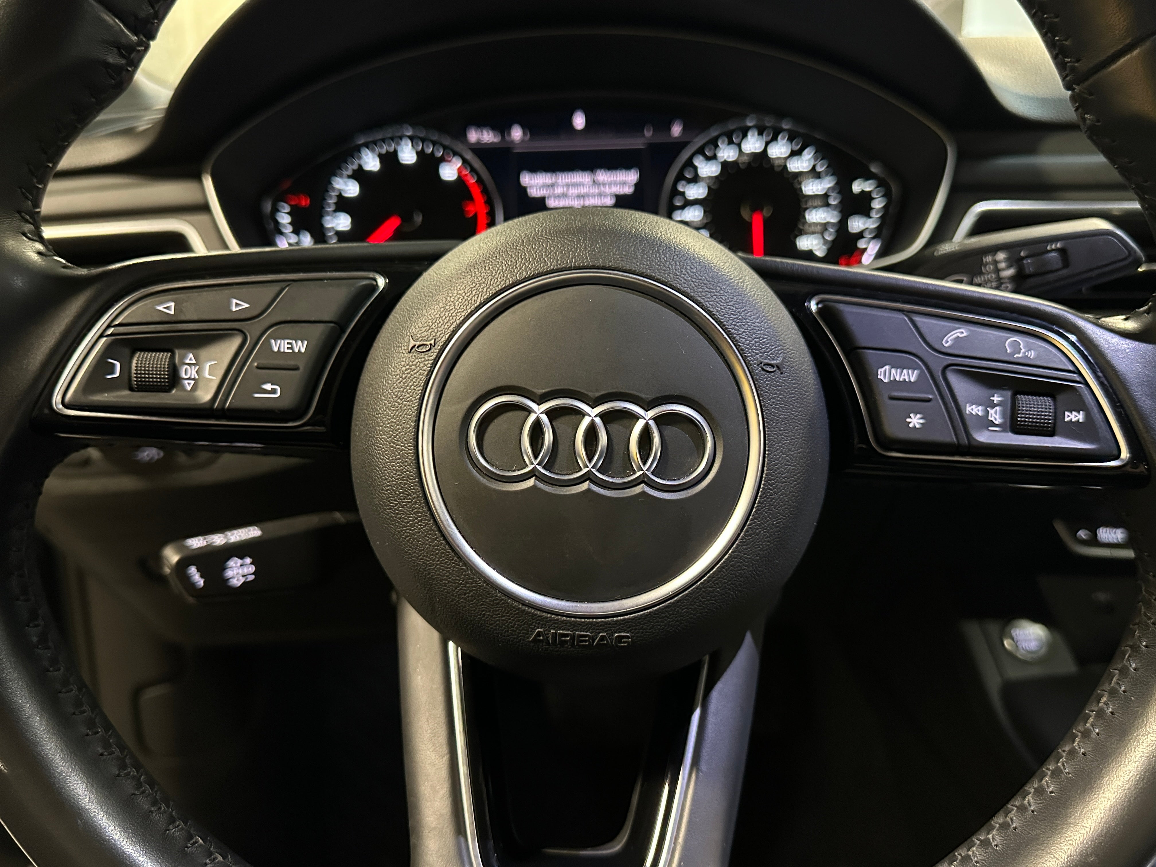 Thumbnail: 2018 Audi A4 - 4