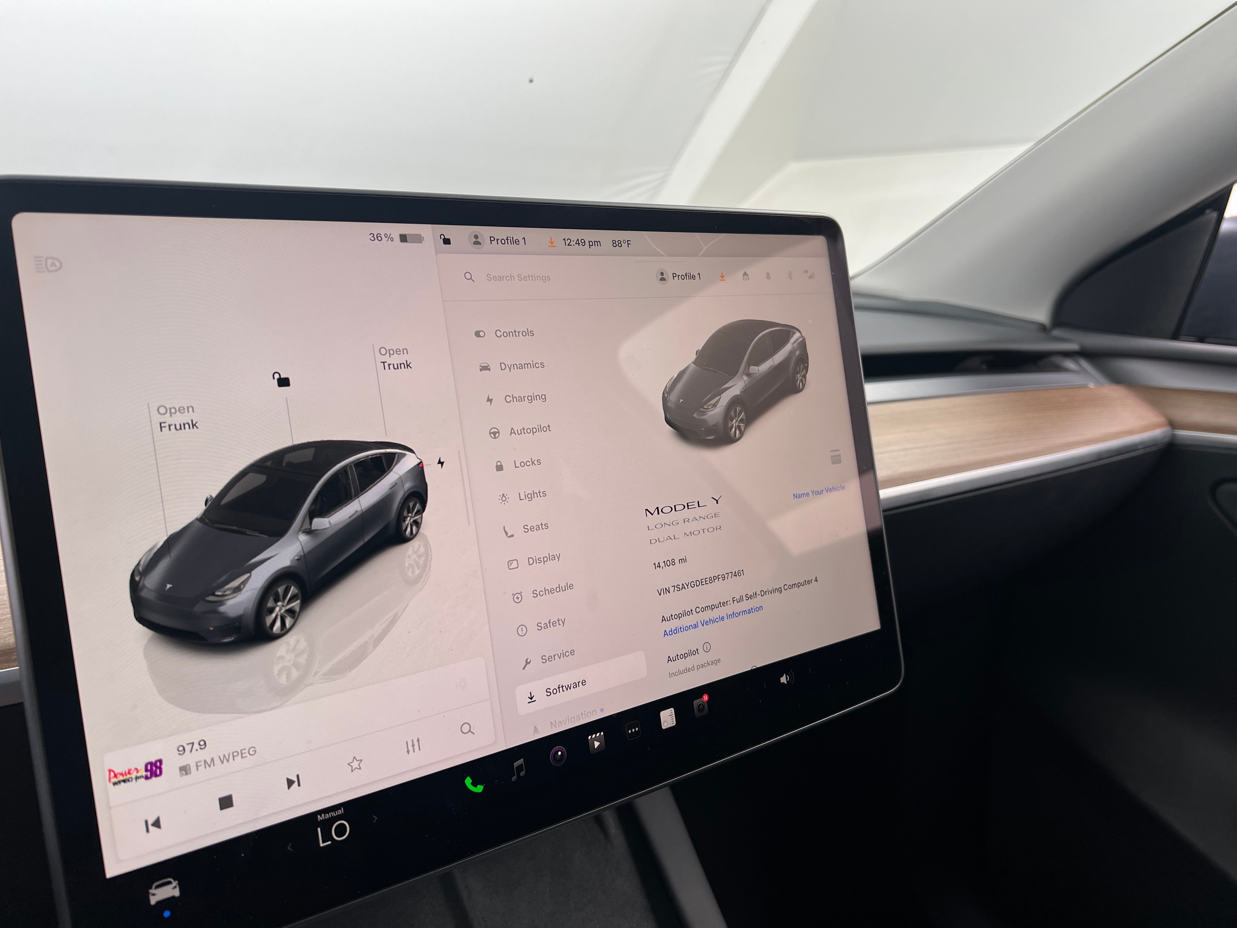 Thumbnail: 2023 Tesla Model Y - 3