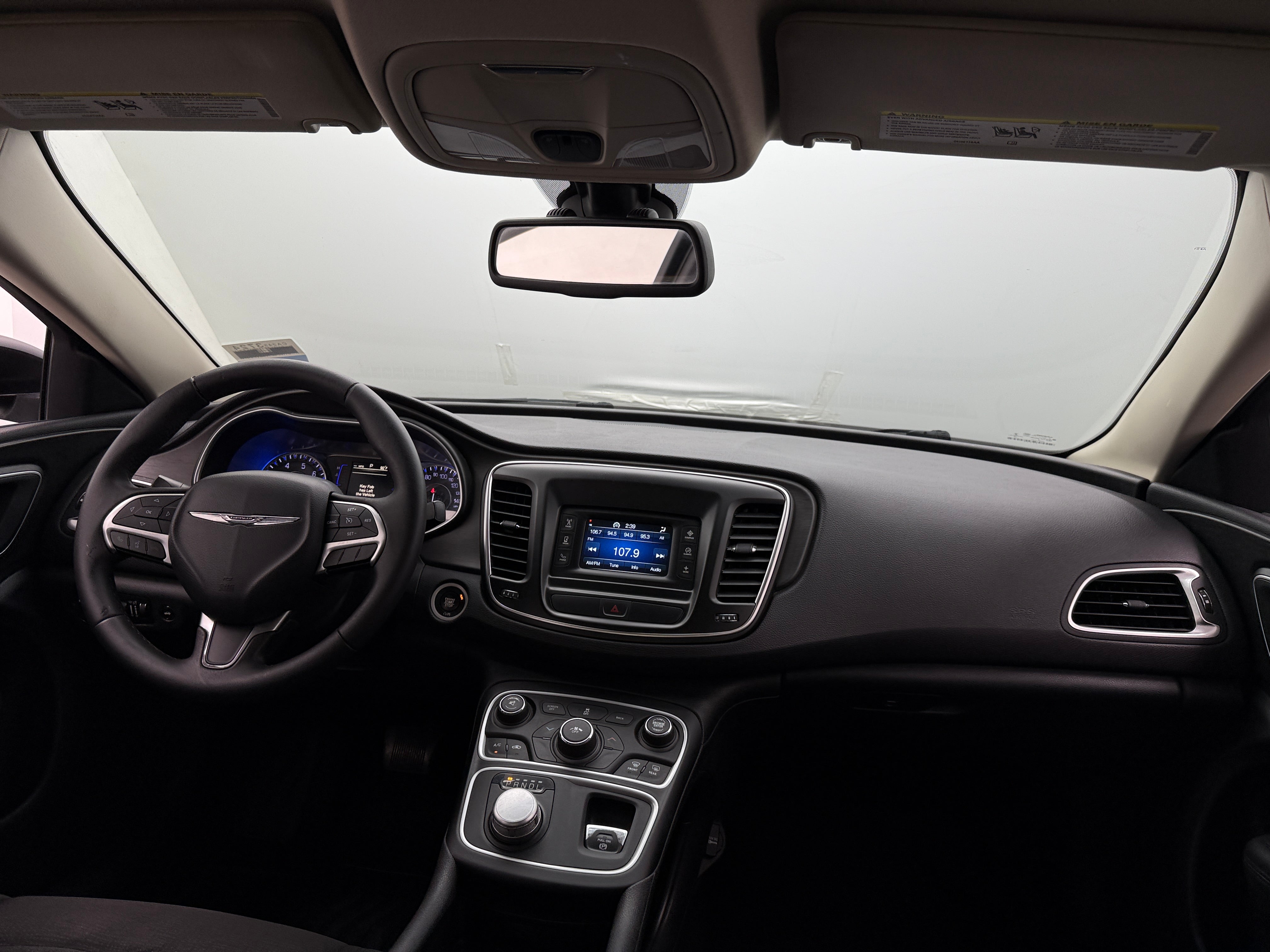 Thumbnail: 2017 Chrysler 200 - 3