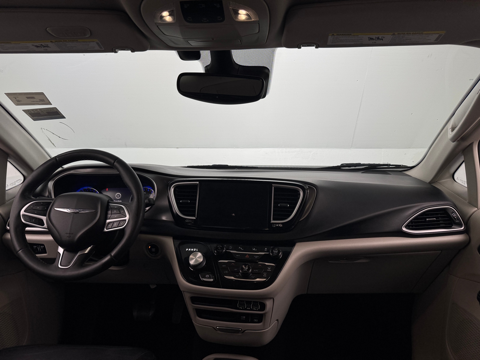 Thumbnail: 2022 Chrysler Pacifica - 2