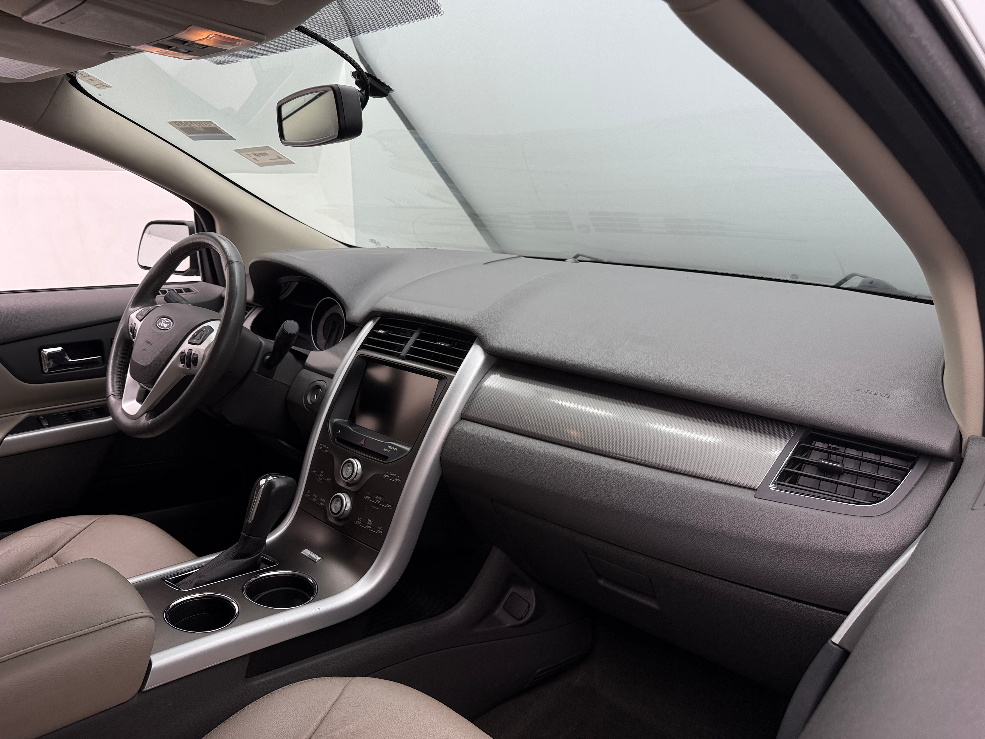 Thumbnail: 2014 Ford Edge - 3