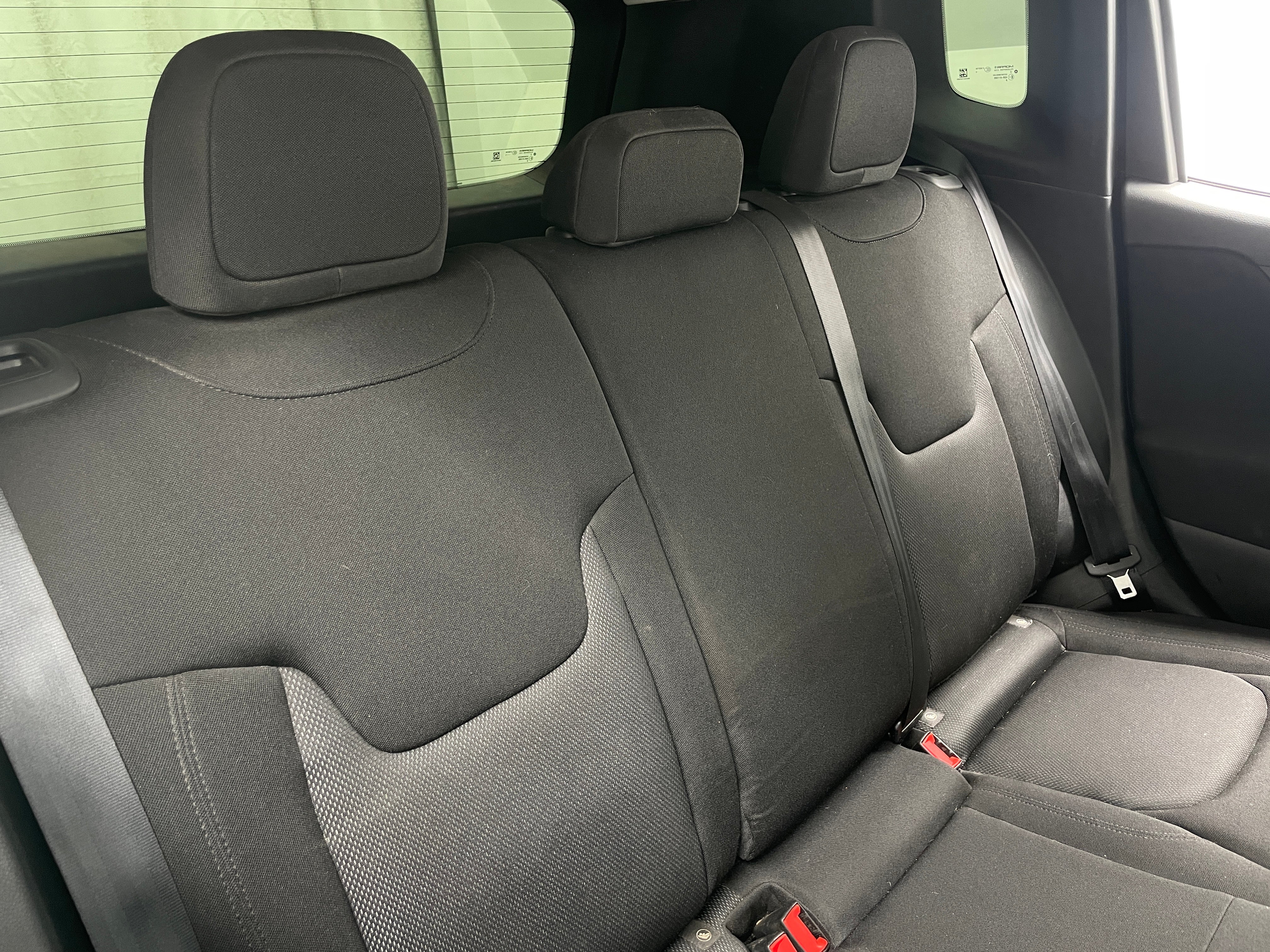Thumbnail: 2020 Jeep Renegade - 6