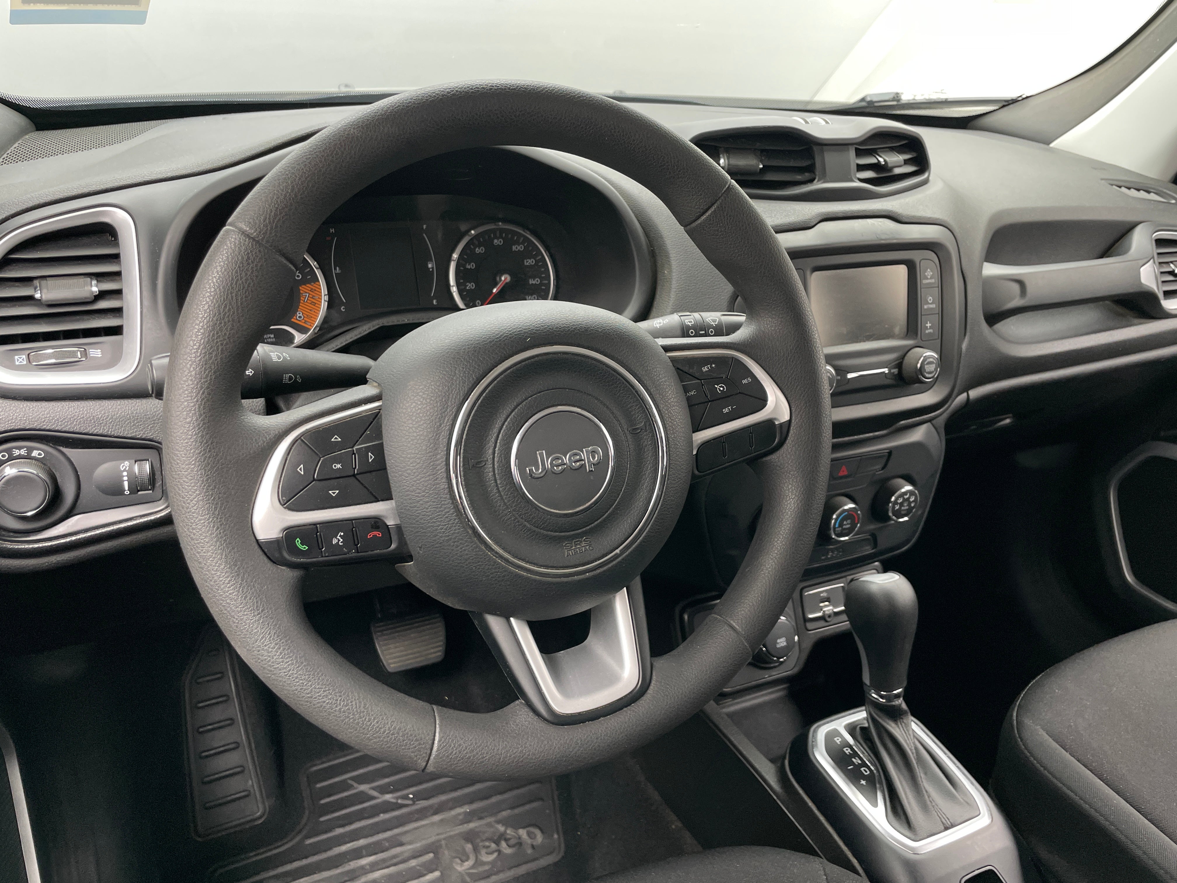 Thumbnail: 2020 Jeep Renegade - 5