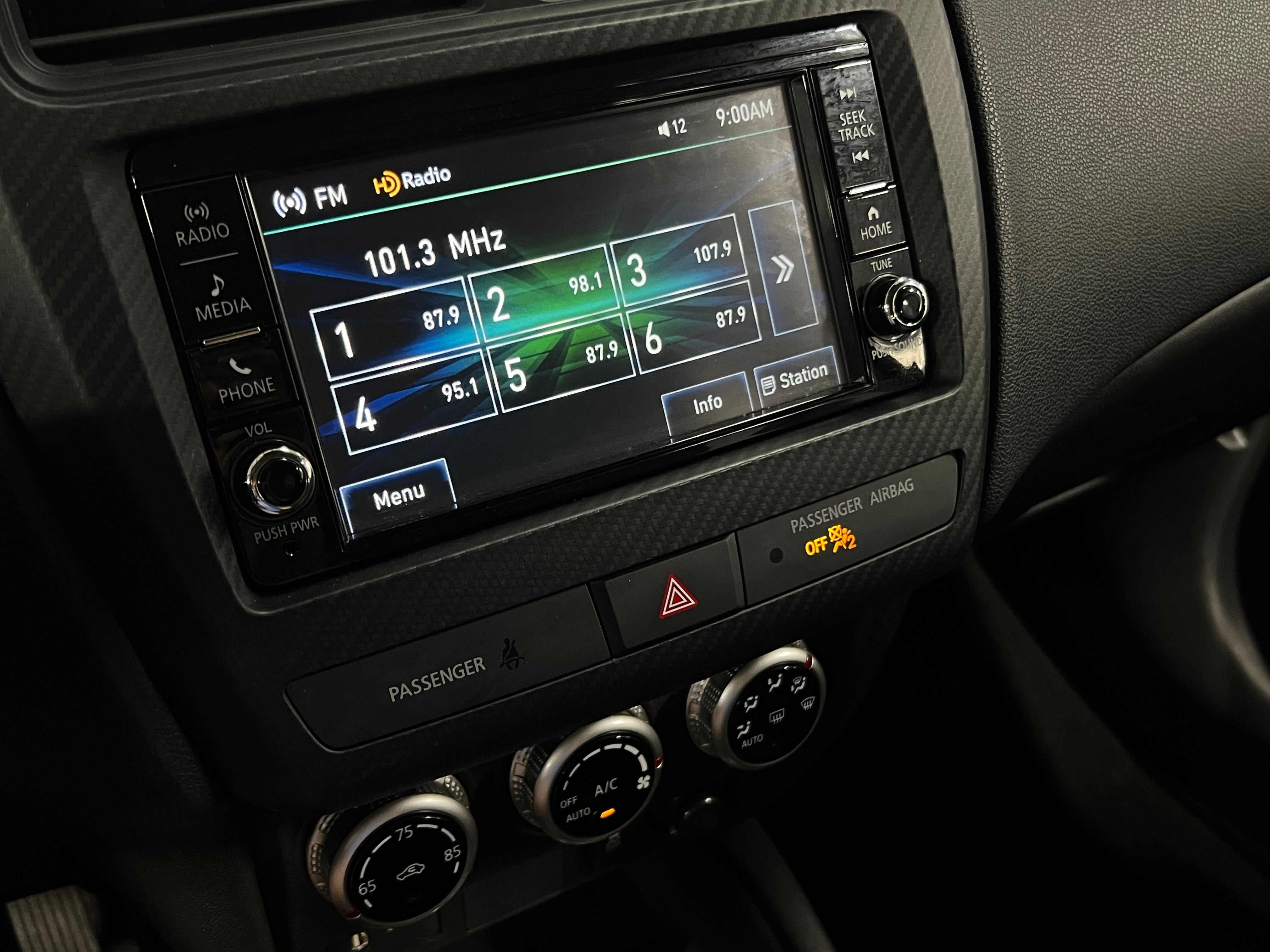 Thumbnail: 2024 Mitsubishi Outlander Sport - 4
