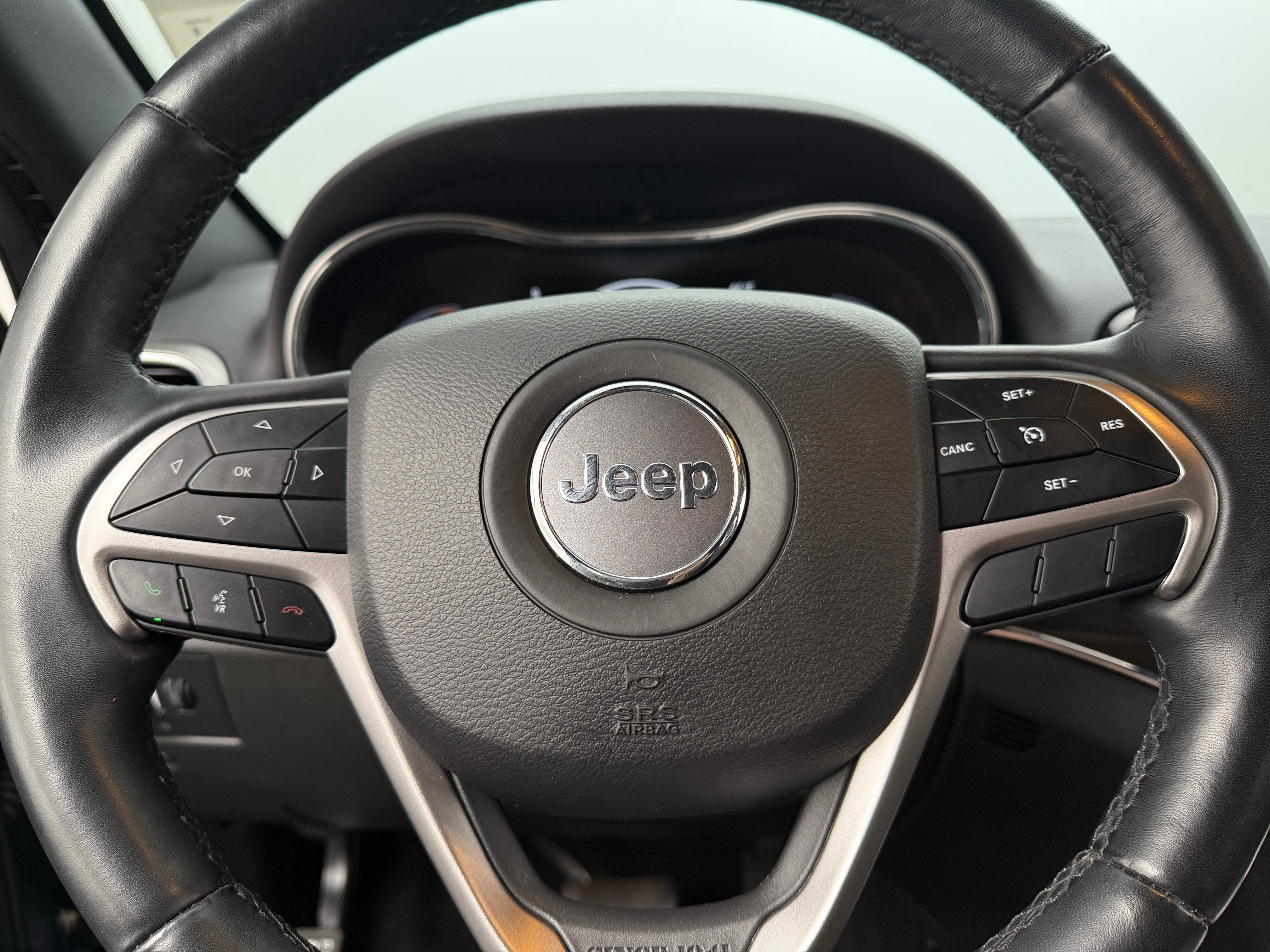 Thumbnail: 2021 Jeep Grand Cherokee - 4