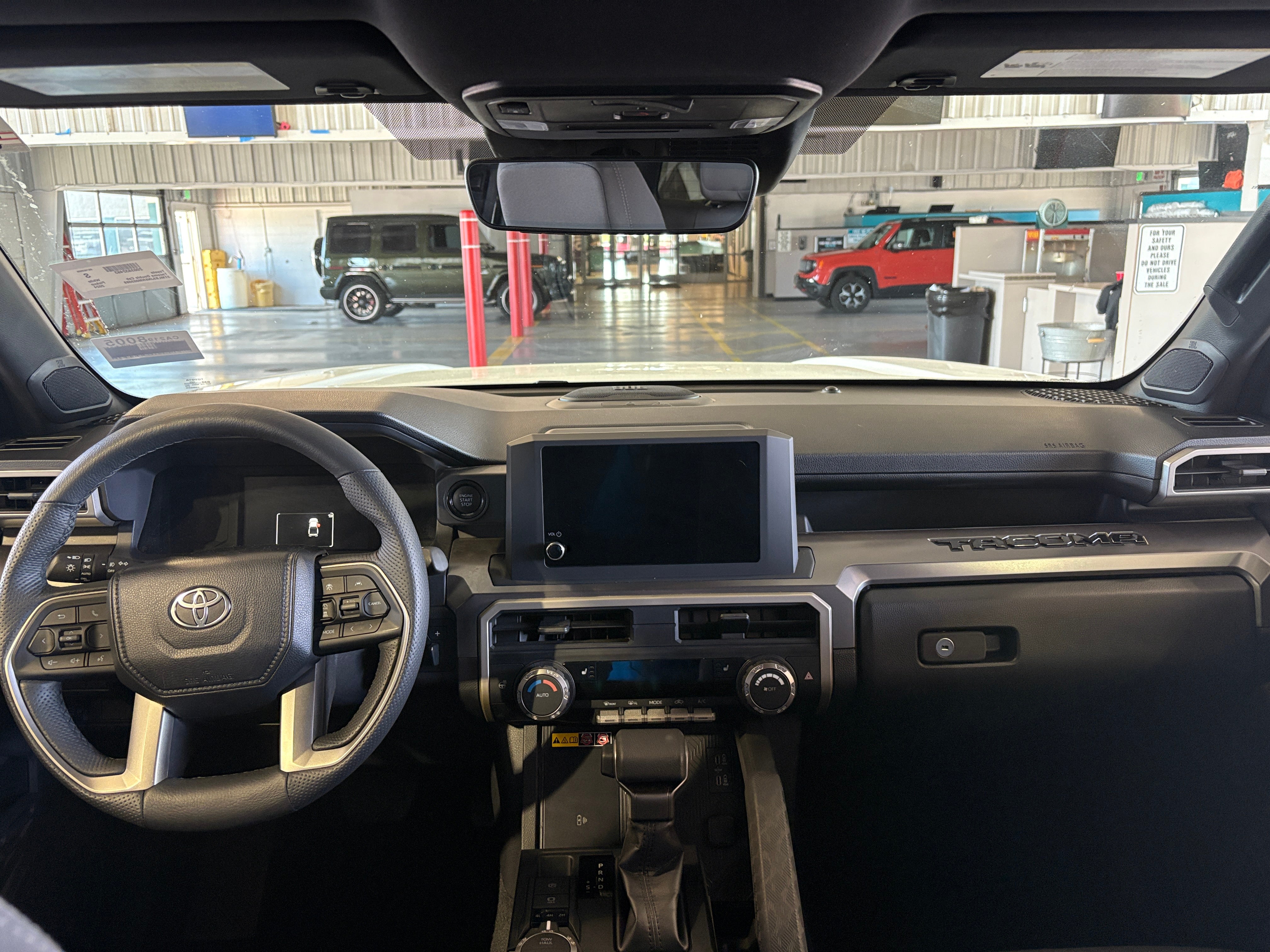 Thumbnail: 2024 Toyota Tacoma - 3