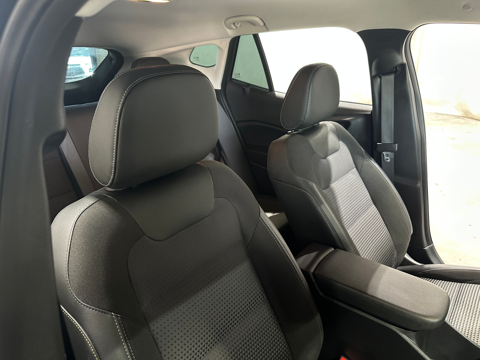 Thumbnail: 2024 Chevrolet Trax - 2