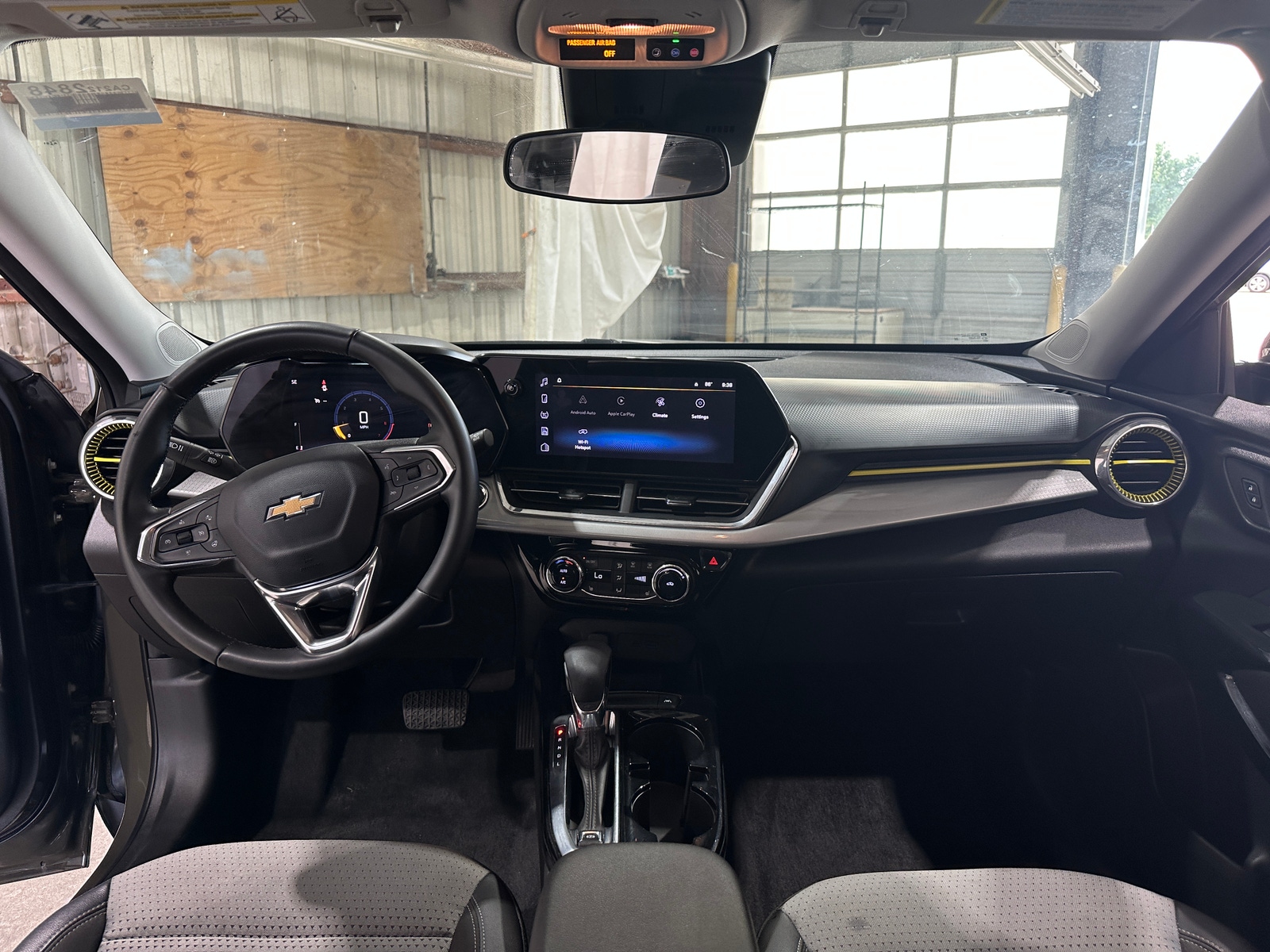 Thumbnail: 2024 Chevrolet Trax - 3