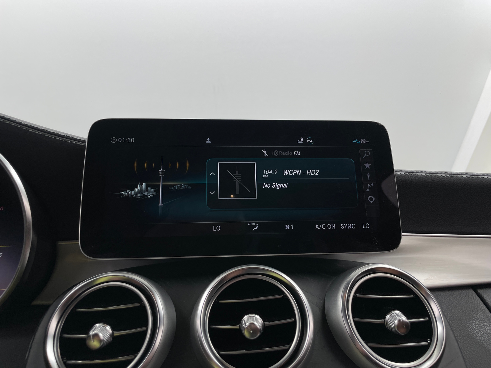 Thumbnail: 2022 Mercedes-Benz C-Class - 2