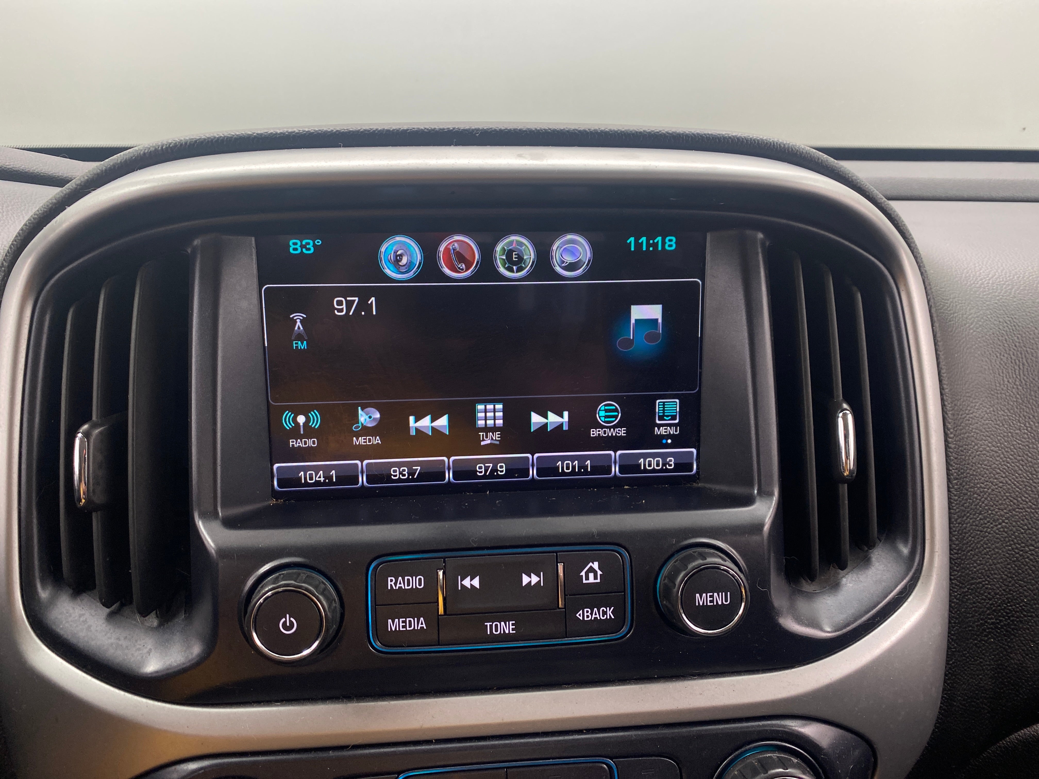Thumbnail: 2017 Chevrolet Colorado - 4