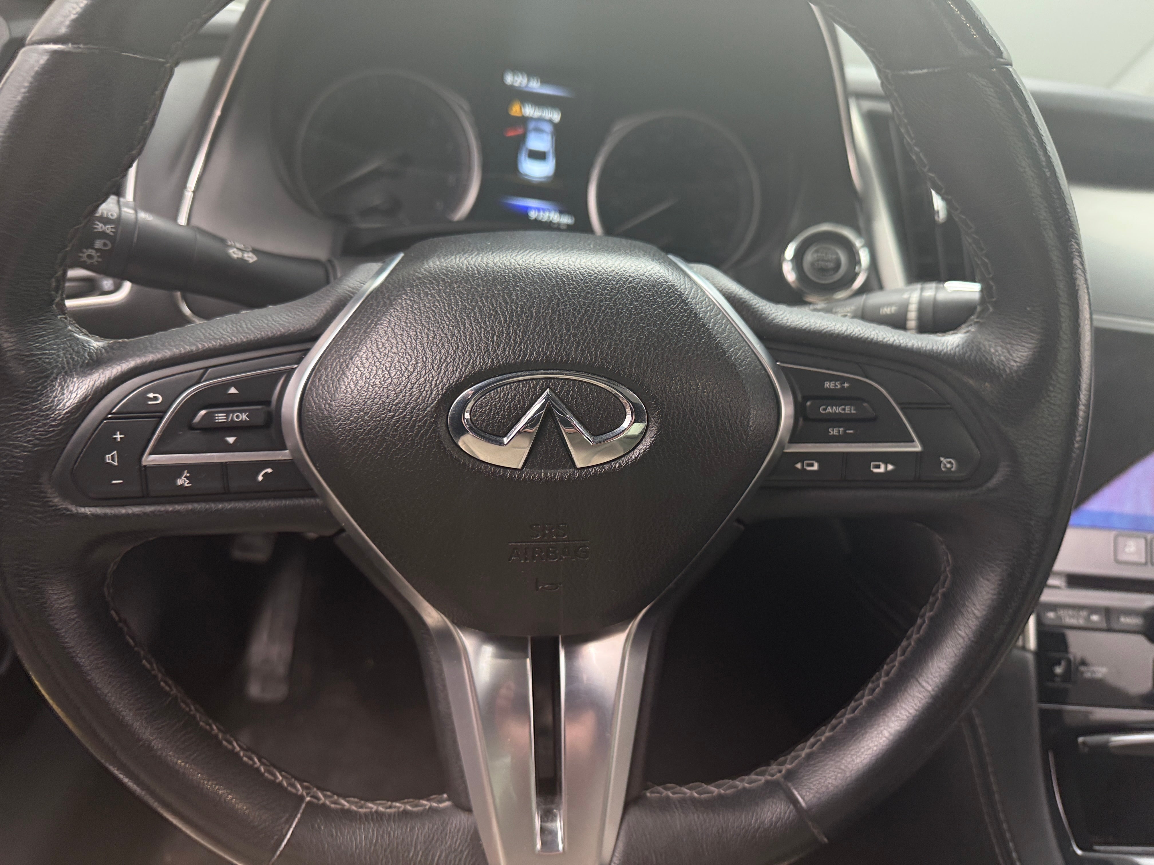 Thumbnail: 2017 INFINITI Q60 - 3