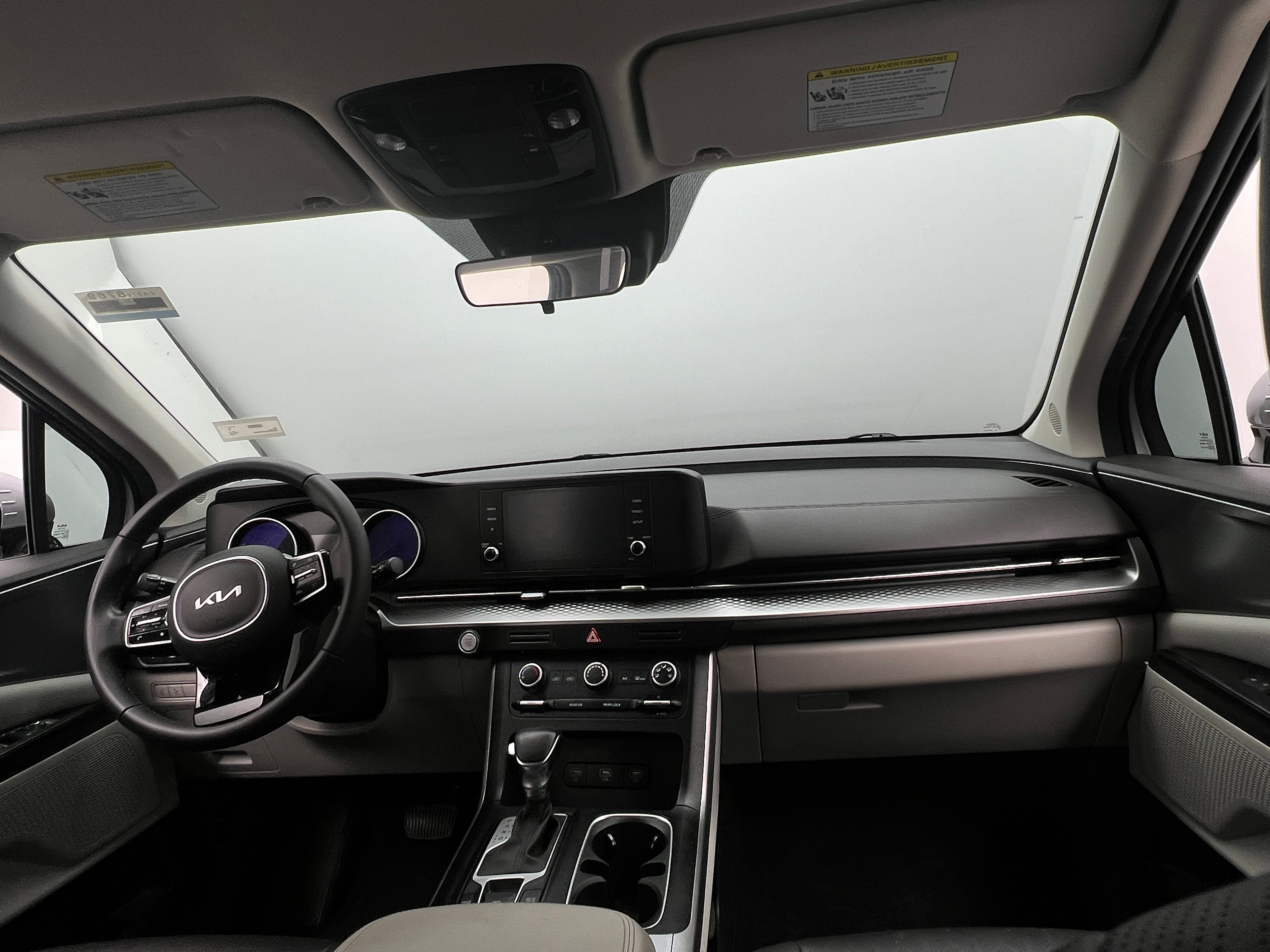Thumbnail: 2023 Kia Carnival - 2