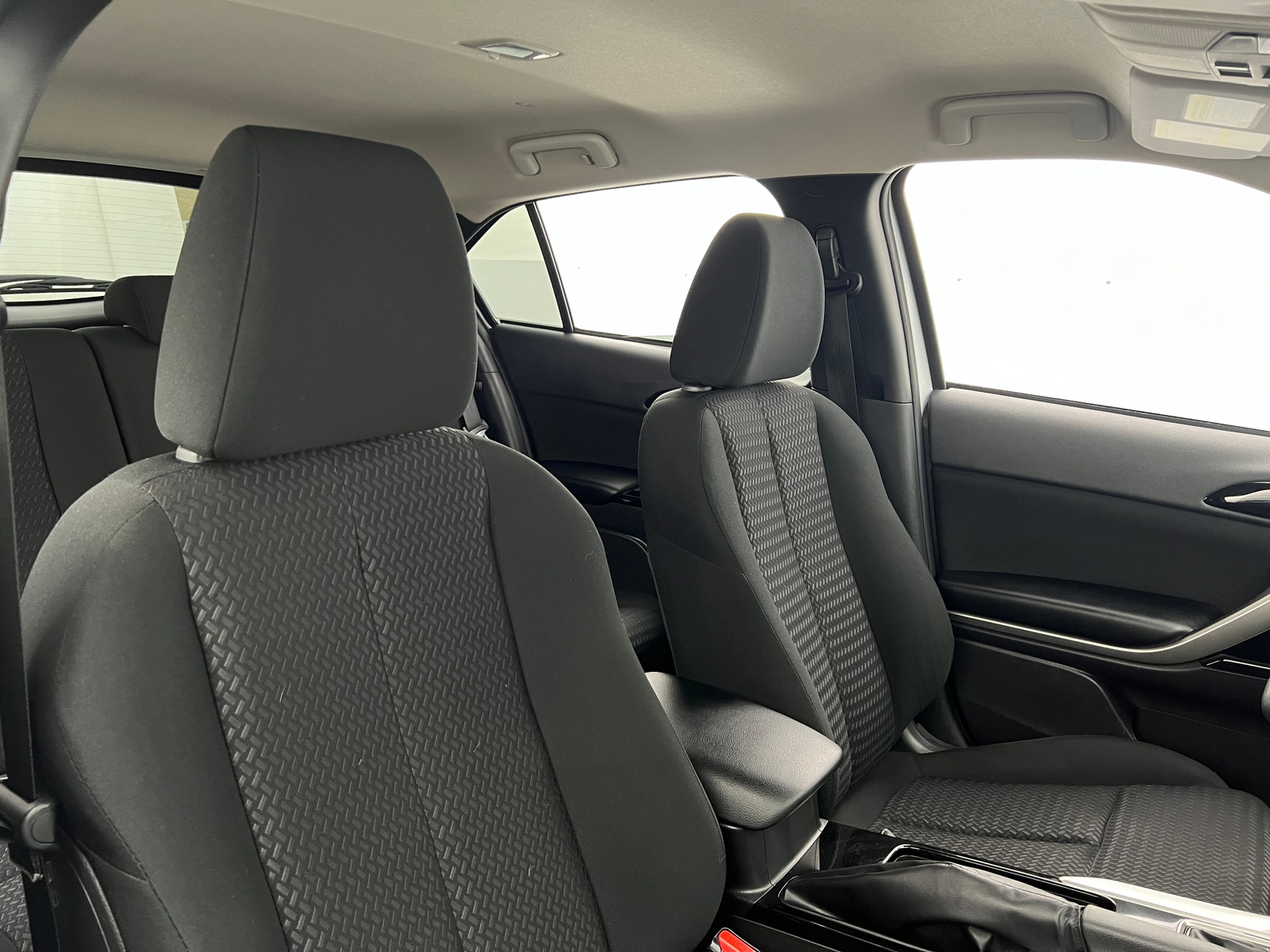 Thumbnail: 2024 Mitsubishi Eclipse Cross - 2