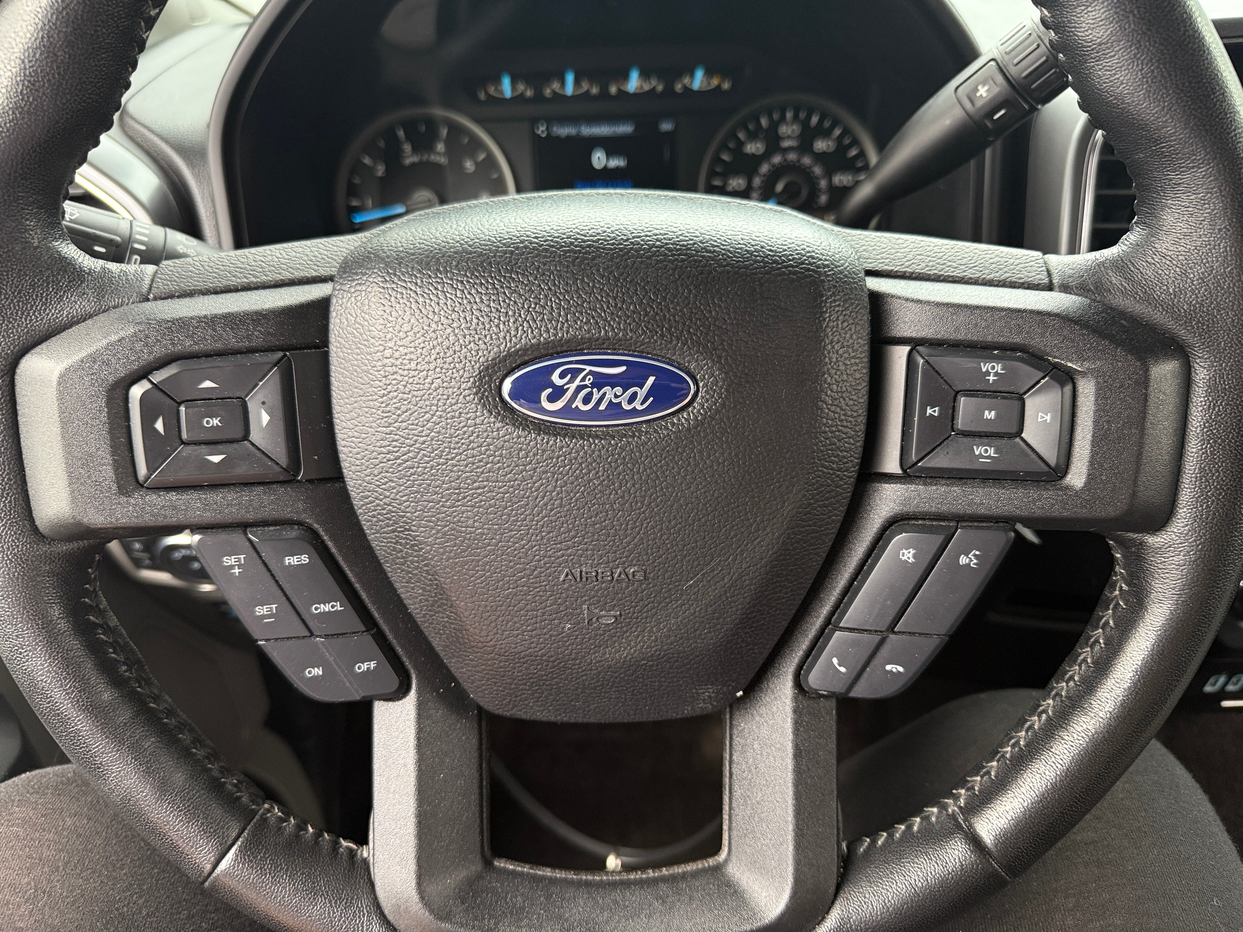 Thumbnail: 2018 Ford Econoline - 5