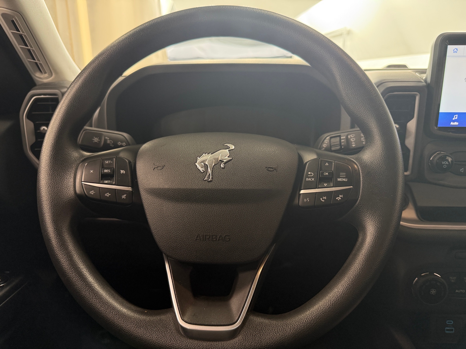 Thumbnail: 2022 Ford Bronco Sport - 5