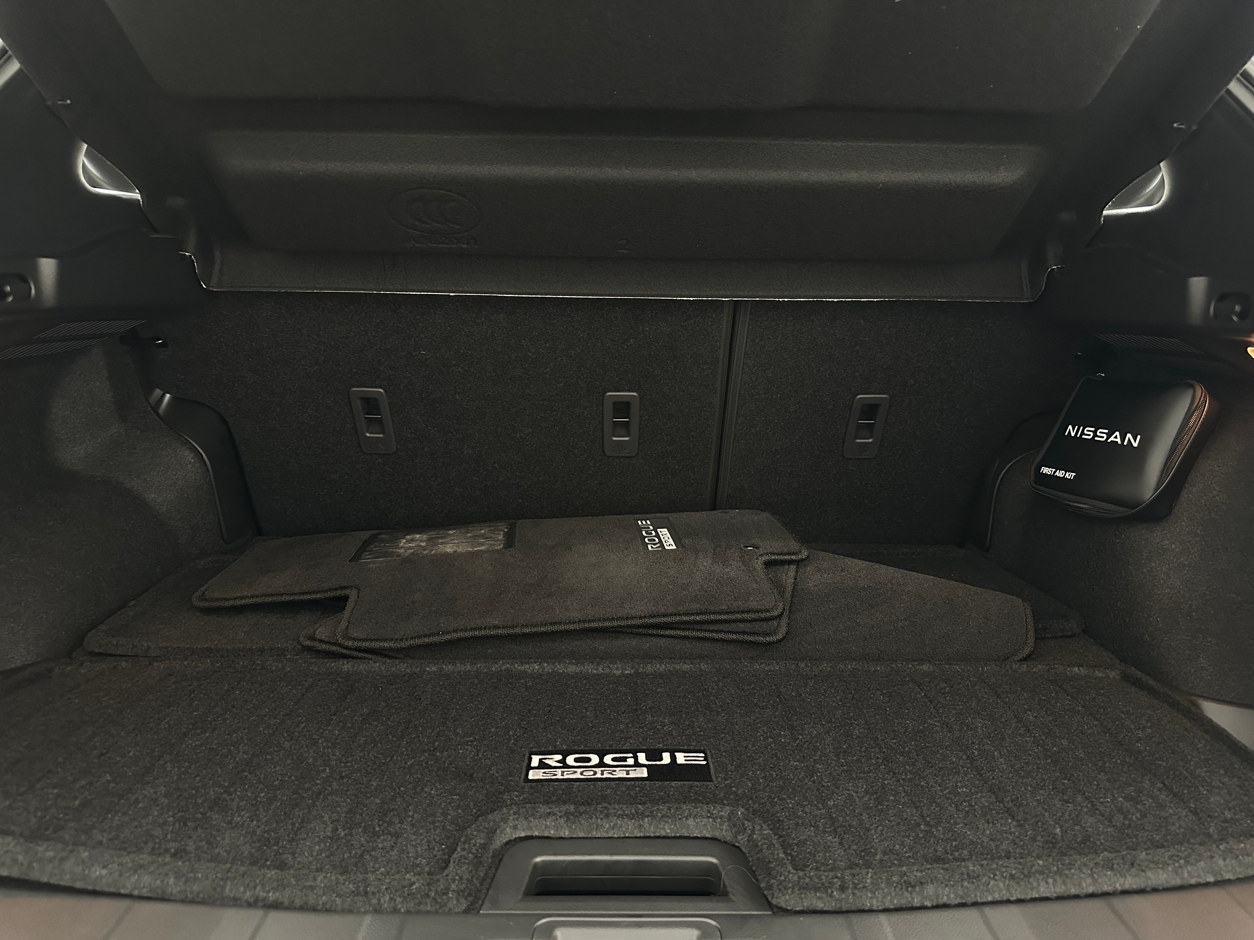 Thumbnail: 2022 Nissan Rogue Sport - 7