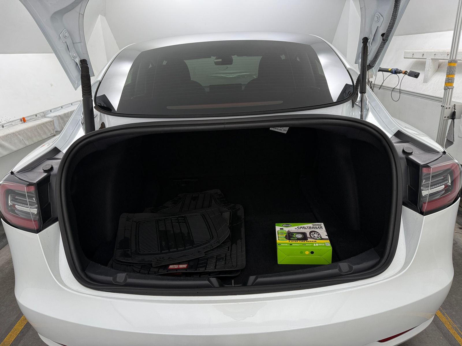 Thumbnail: 2023 Tesla Model 3 - 6