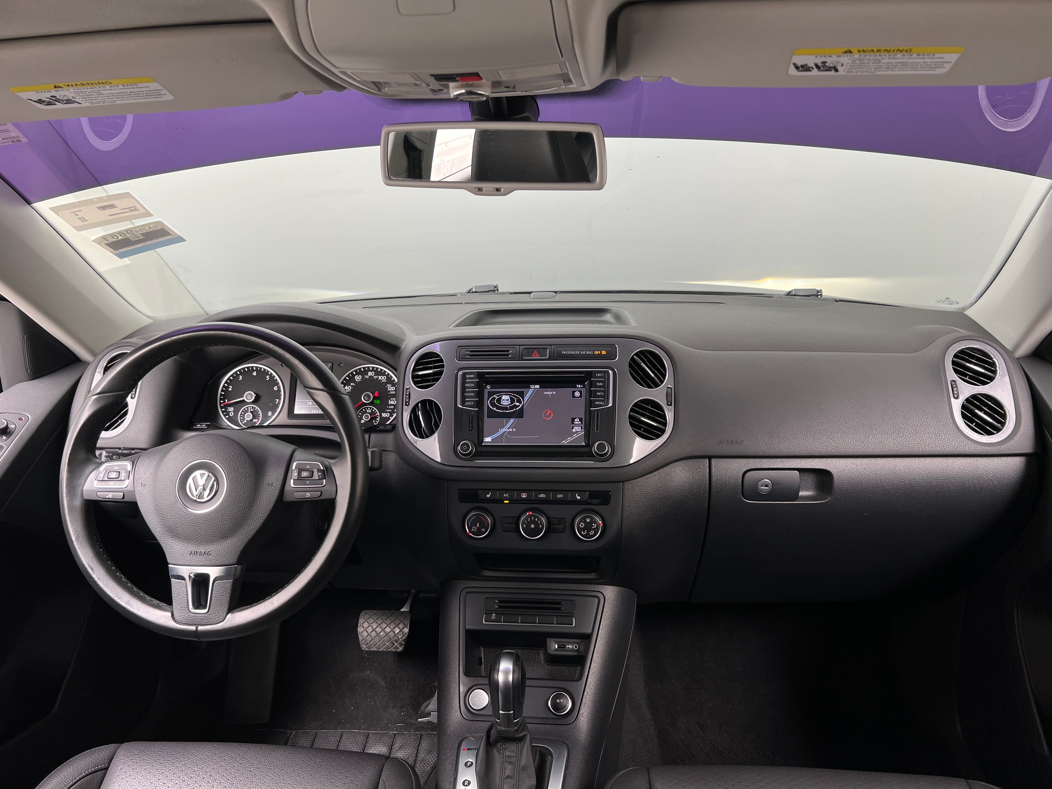 Thumbnail: 2016 Volkswagen Tiguan - 3