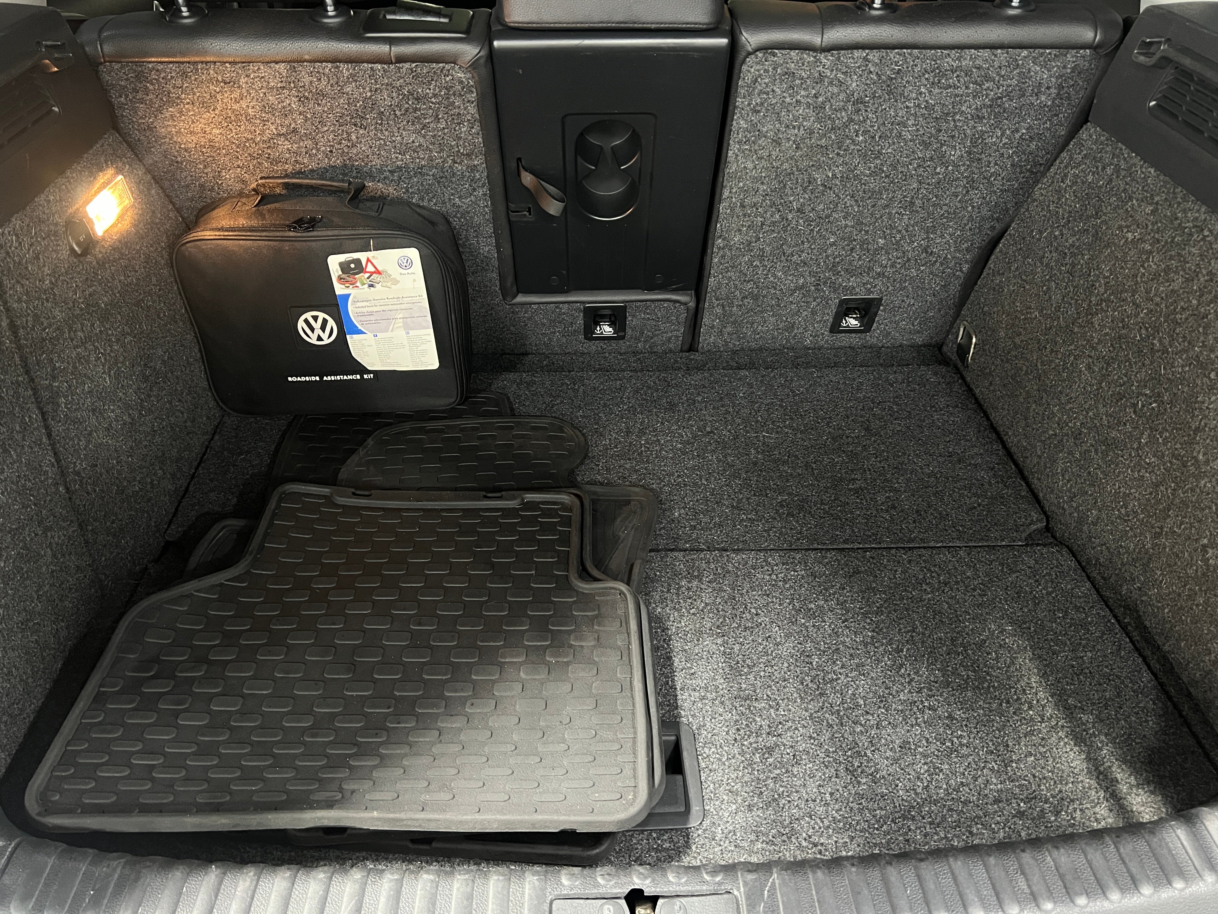 Thumbnail: 2016 Volkswagen Tiguan - 7