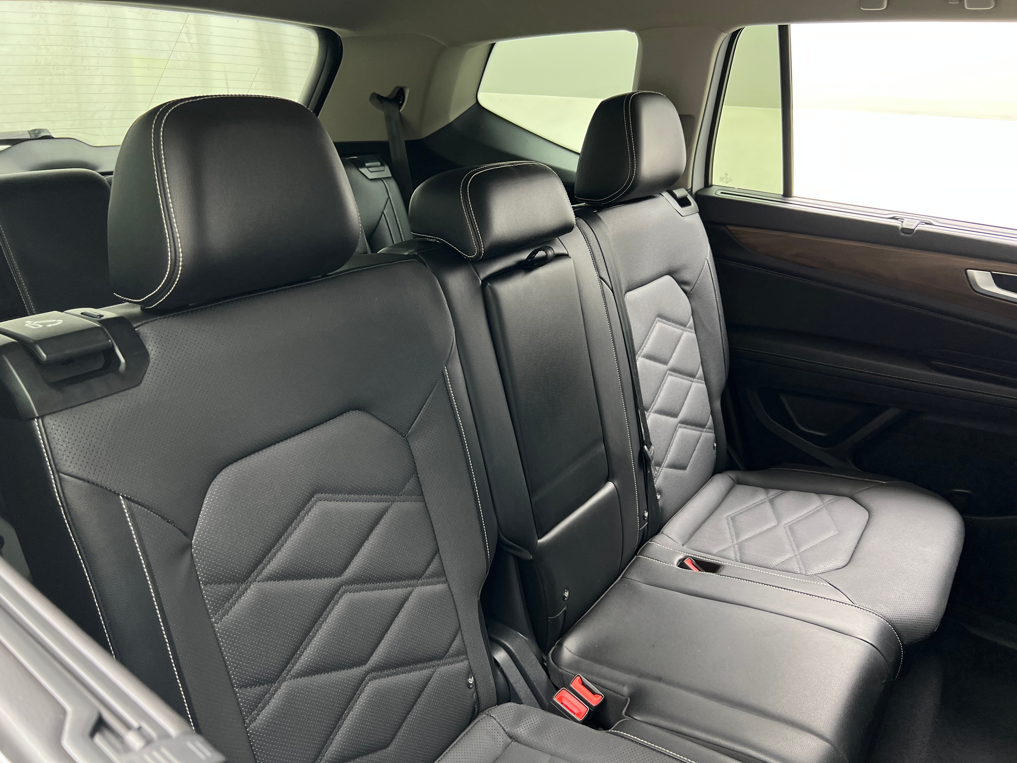 Thumbnail: 2024 Volkswagen Atlas - 5