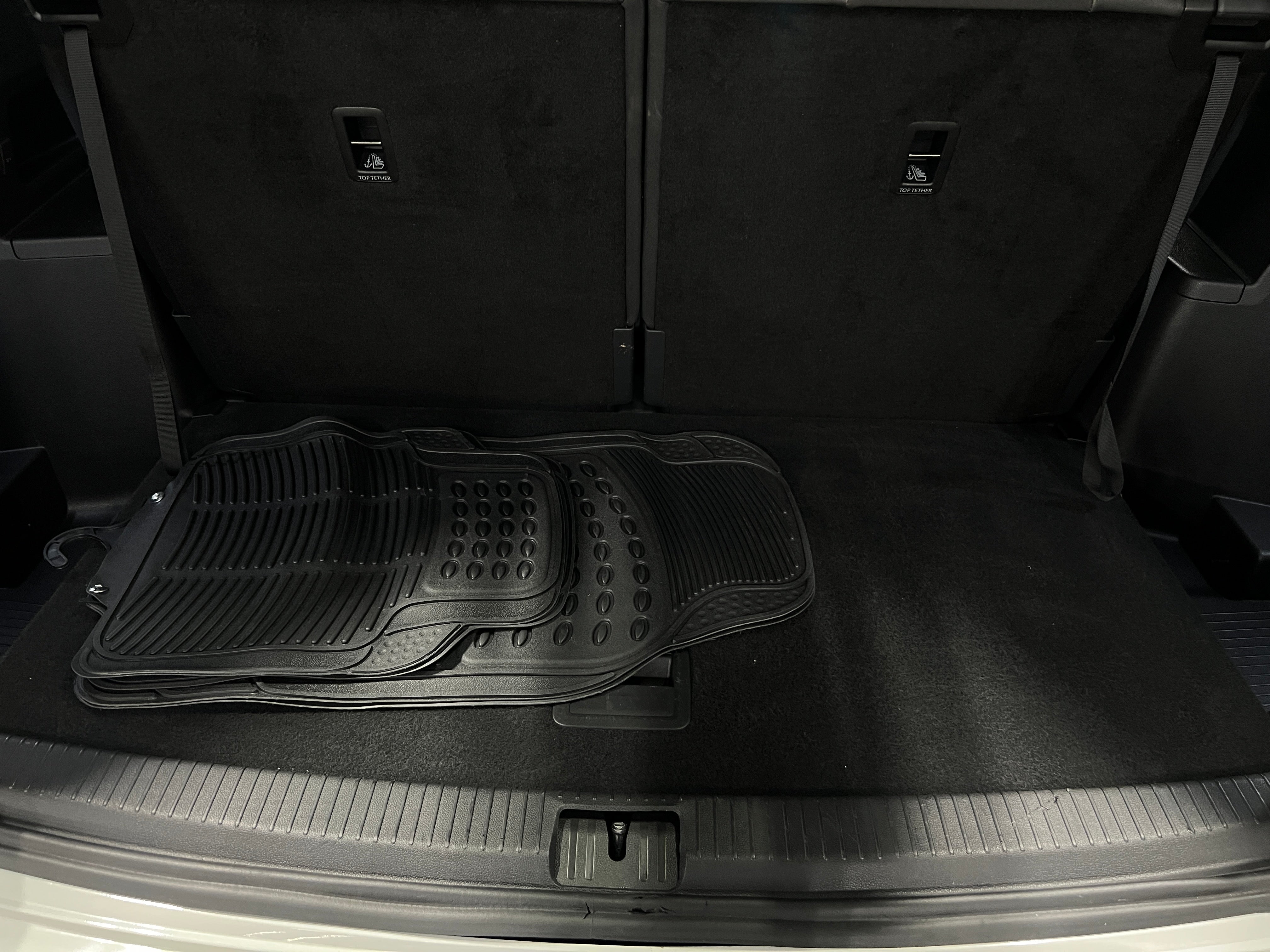 Thumbnail: 2024 Volkswagen Atlas - 6