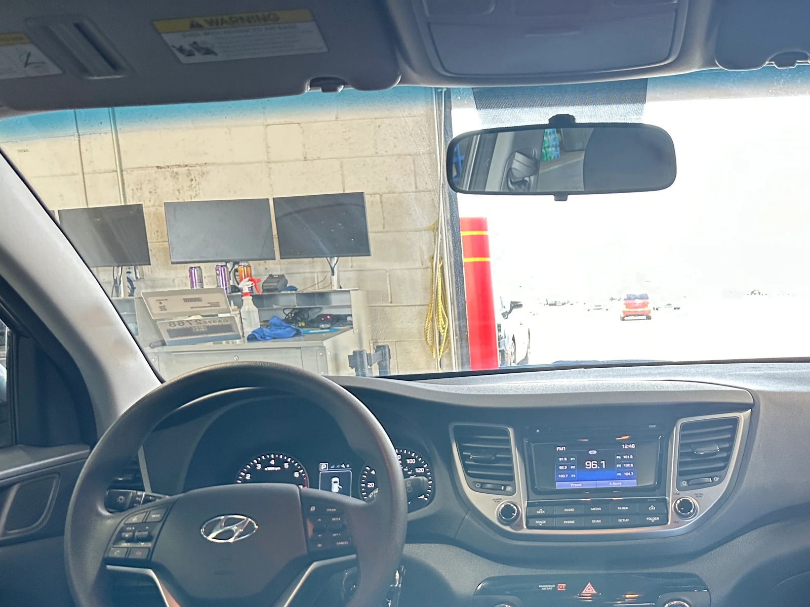 Thumbnail: 2016 Hyundai Tucson - 3
