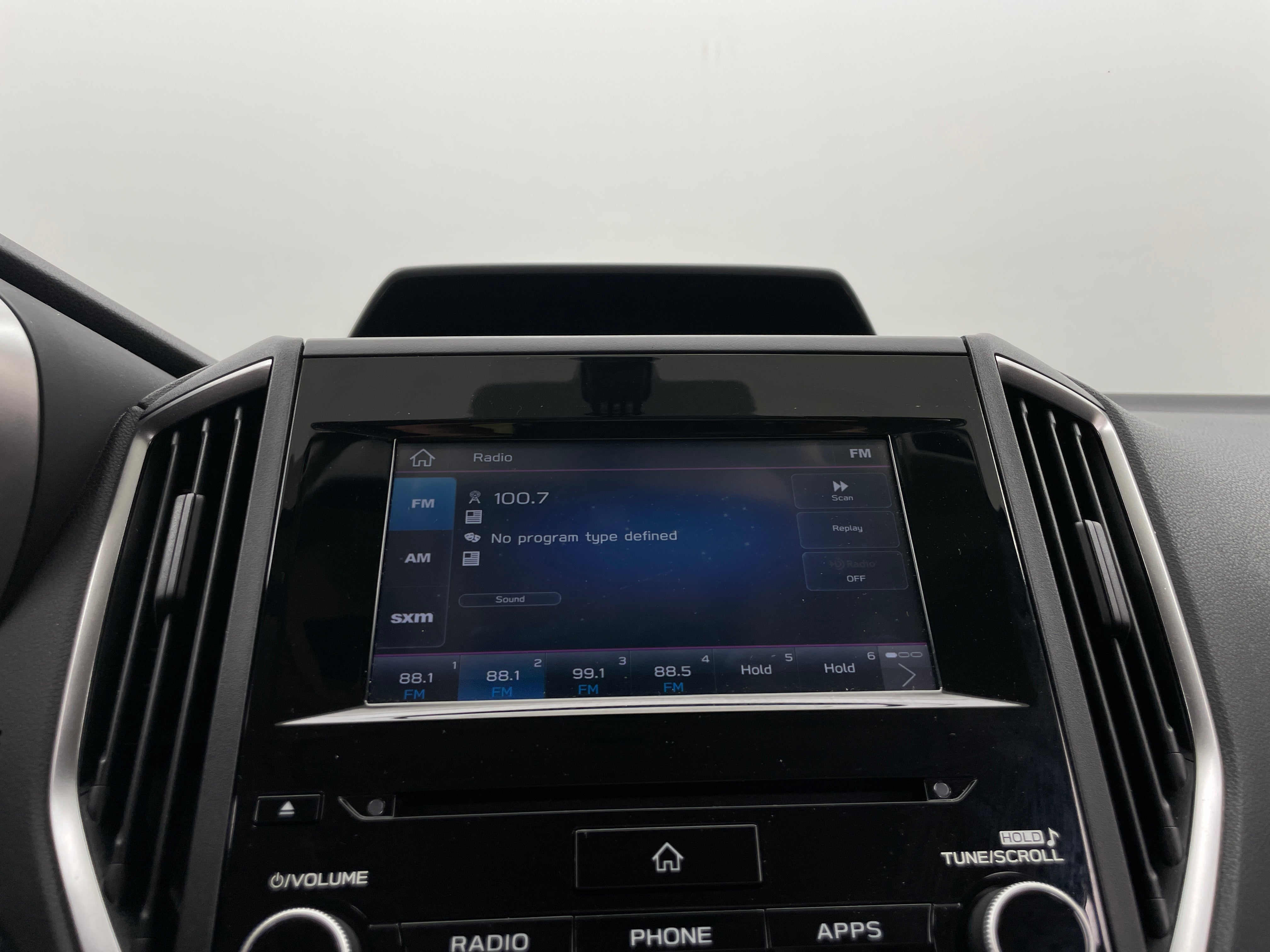 Thumbnail: 2022 Subaru Crosstrek - 4