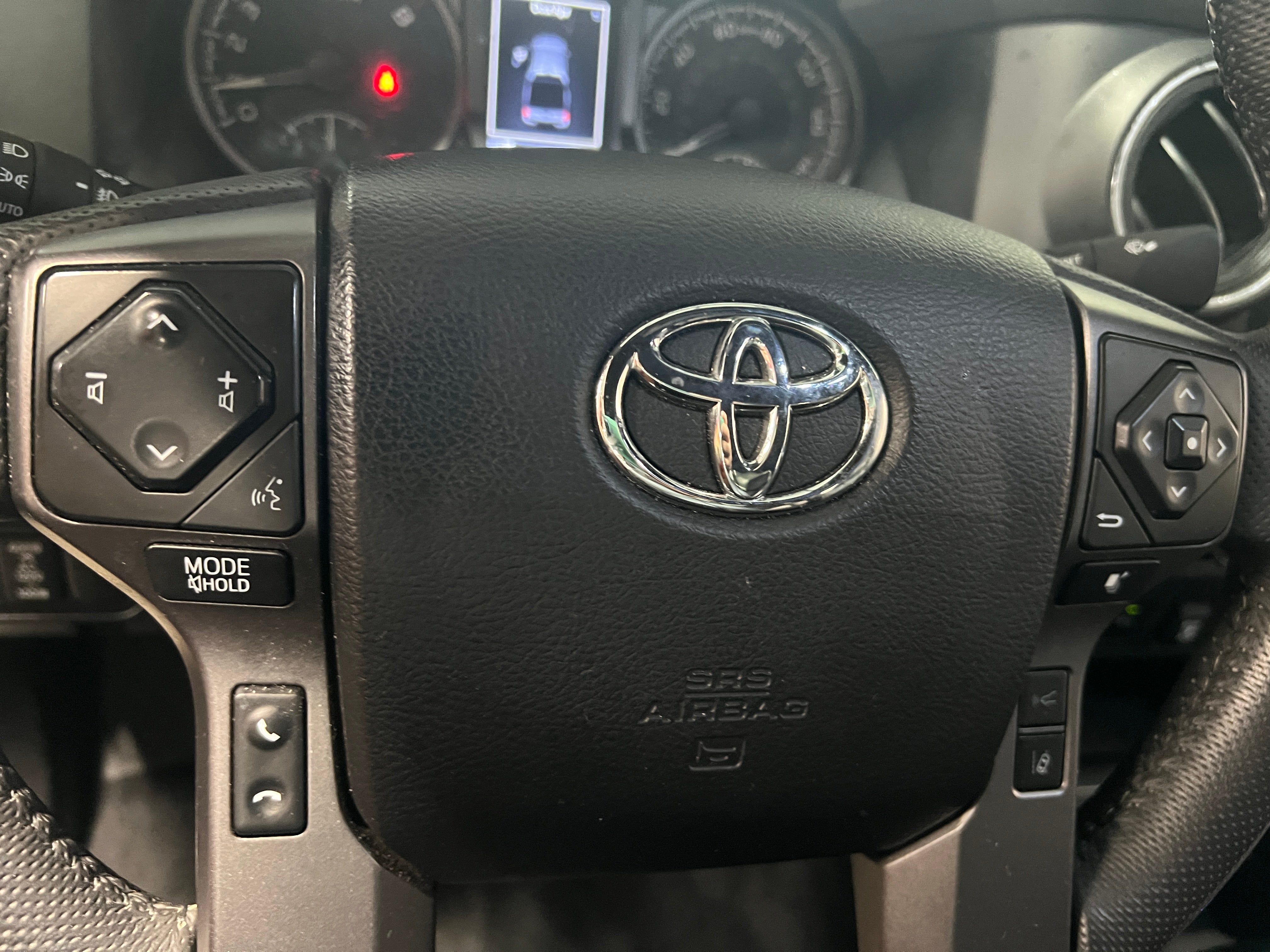 Thumbnail: 2022 Toyota Tacoma - 4