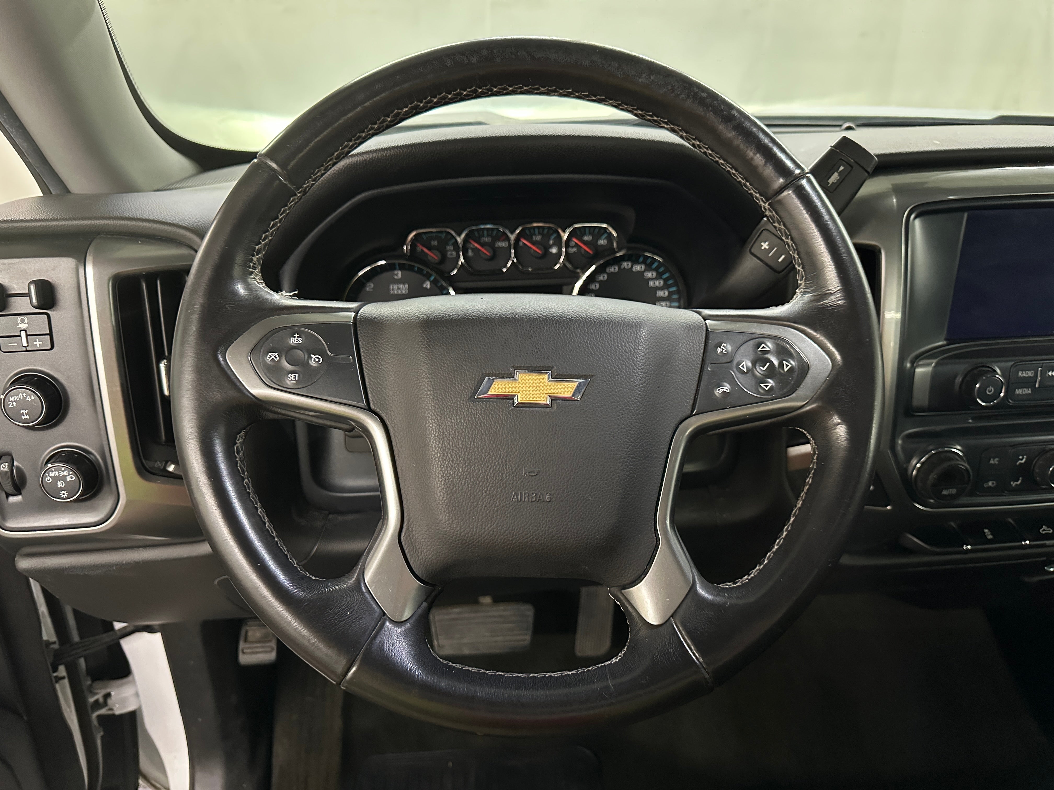Thumbnail: 2018 Chevrolet Silverado 1500 - 5