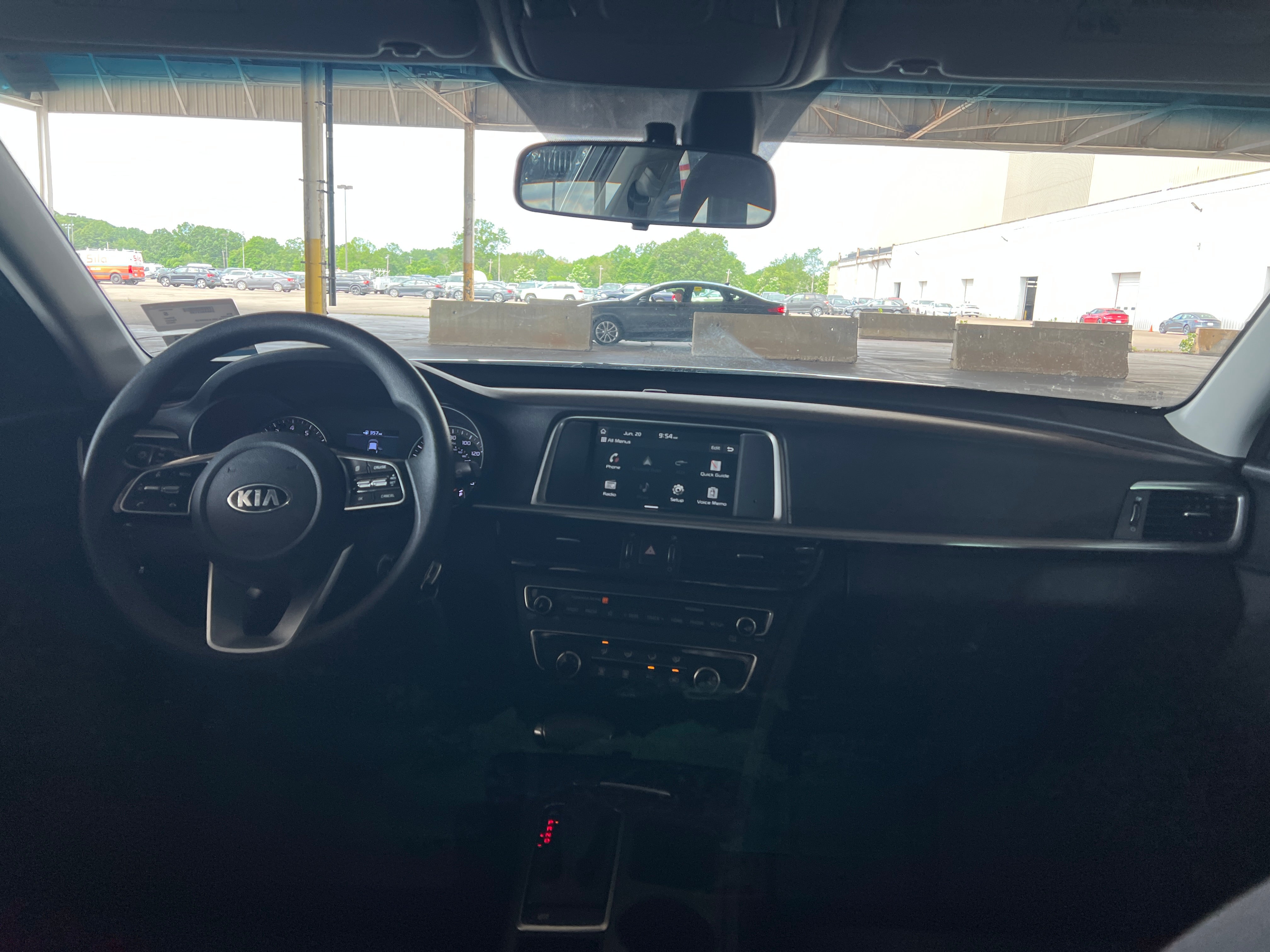 Thumbnail: 2020 Kia Optima - 3